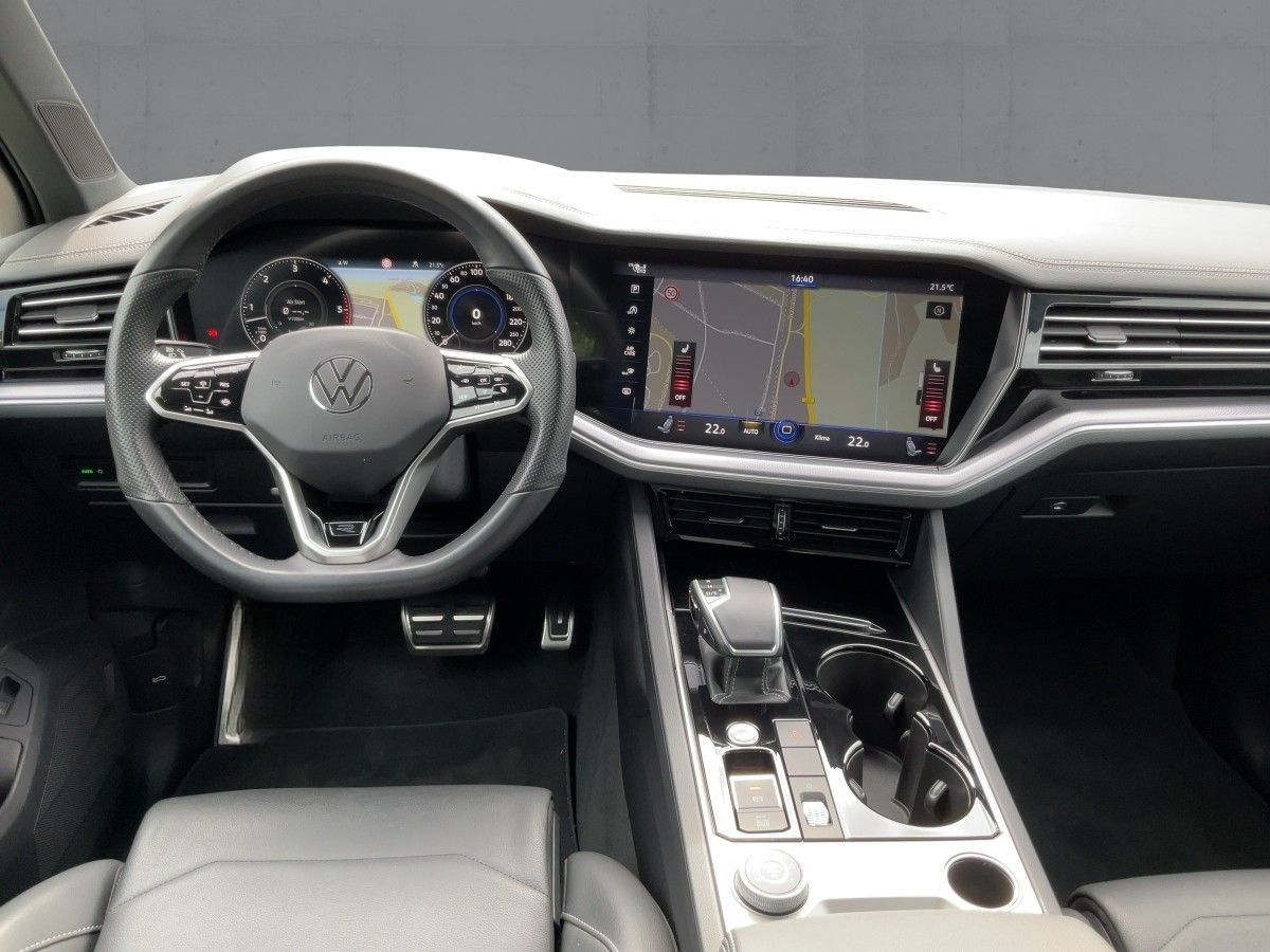 Volkswagen Touareg 3.0TDI 4M R-LINE LED+NAVI+ACC+SHZ+KAMERA foto 9