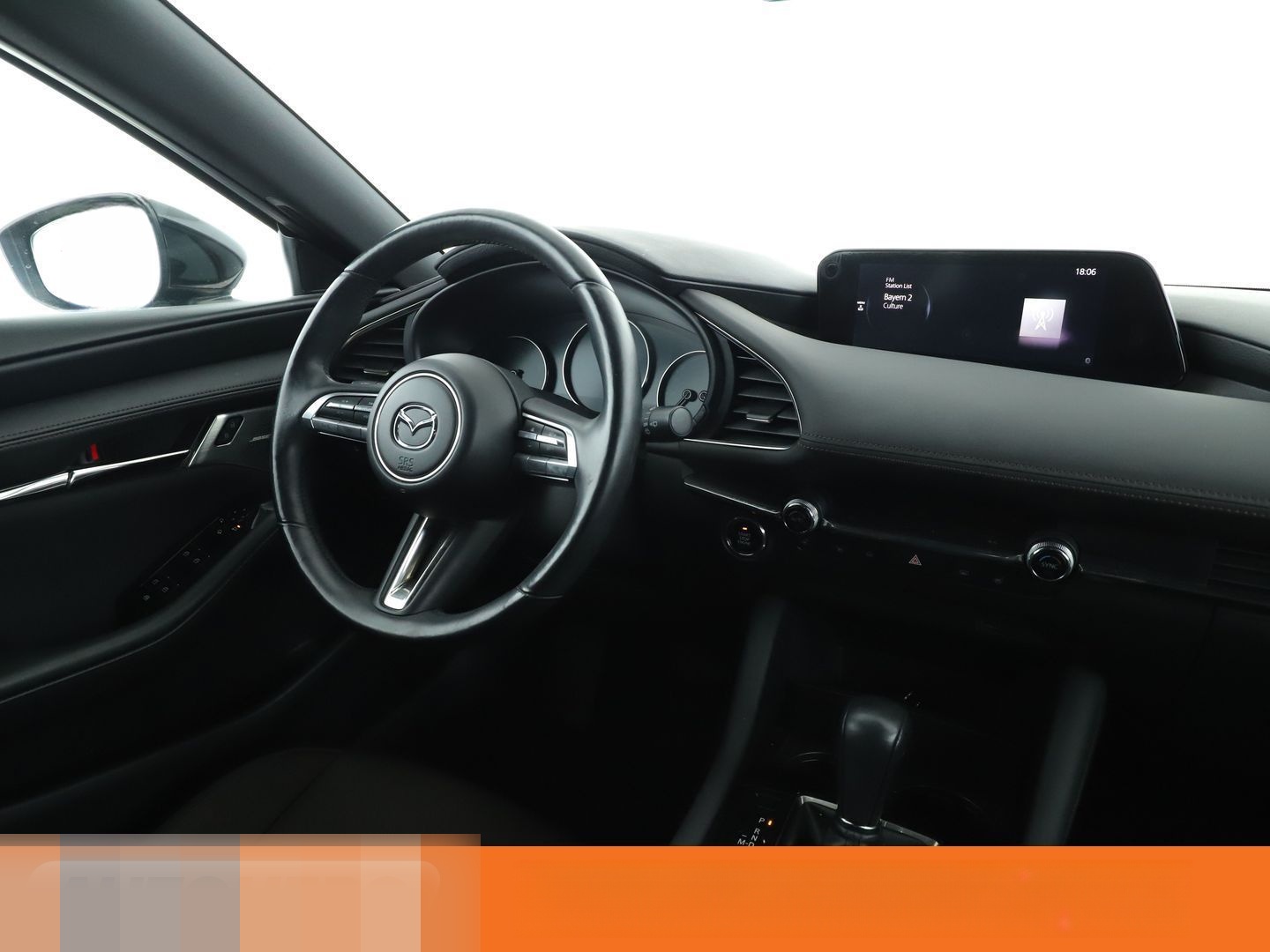 Mazda 3 2.0 Skyactiv-G Mild-Hybrid Selection Aut*NAVI* foto 13