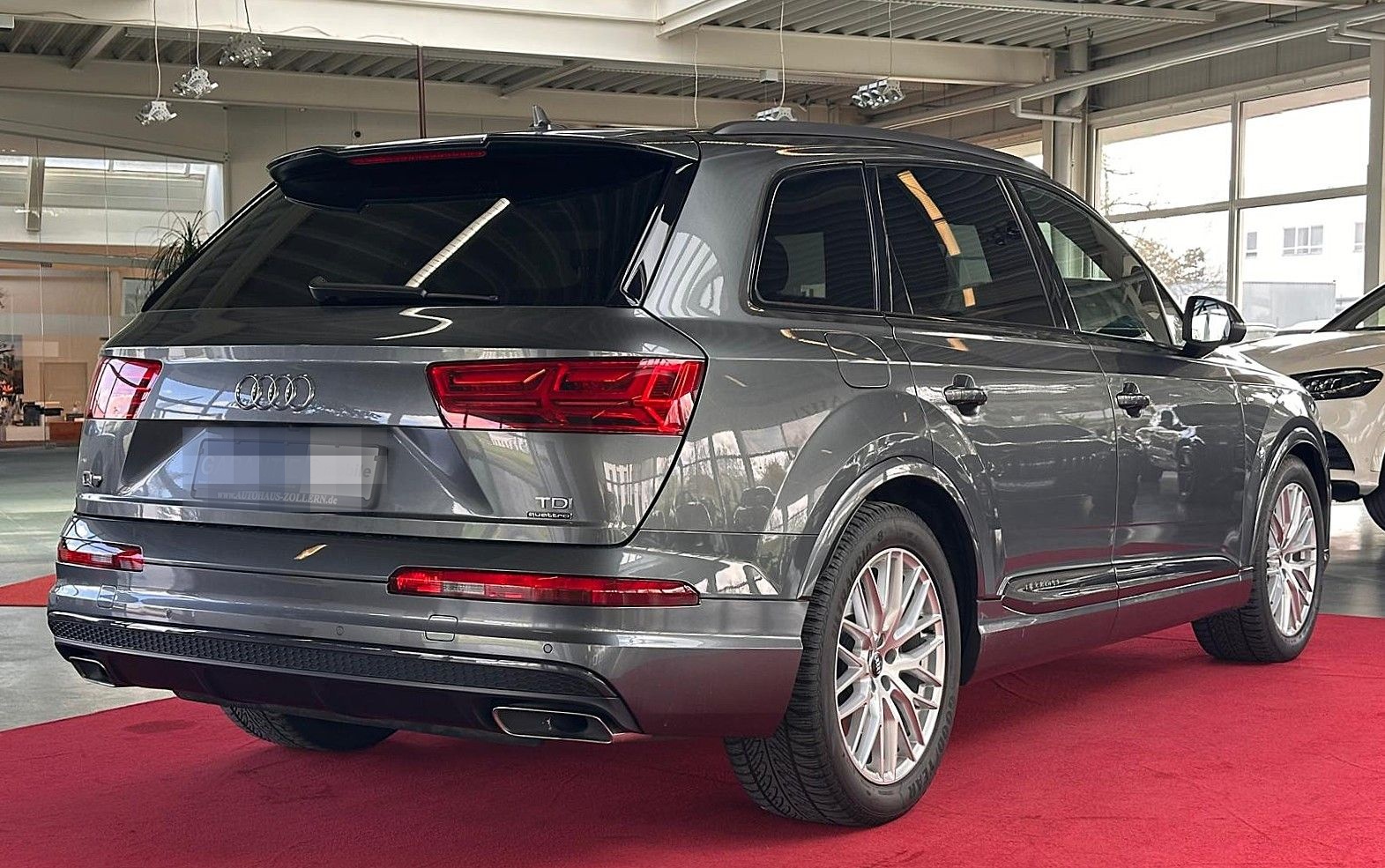 Audi Q7 3.0 TDI quattro S LINE/7 SITZE/STANDHZ/Matrix foto 5