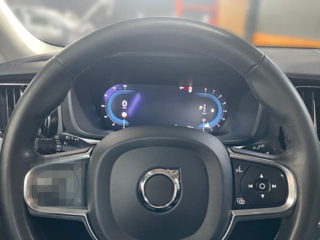 Volvo XC60 B4 Momentum Google AHK Kamera LED Leder foto 8