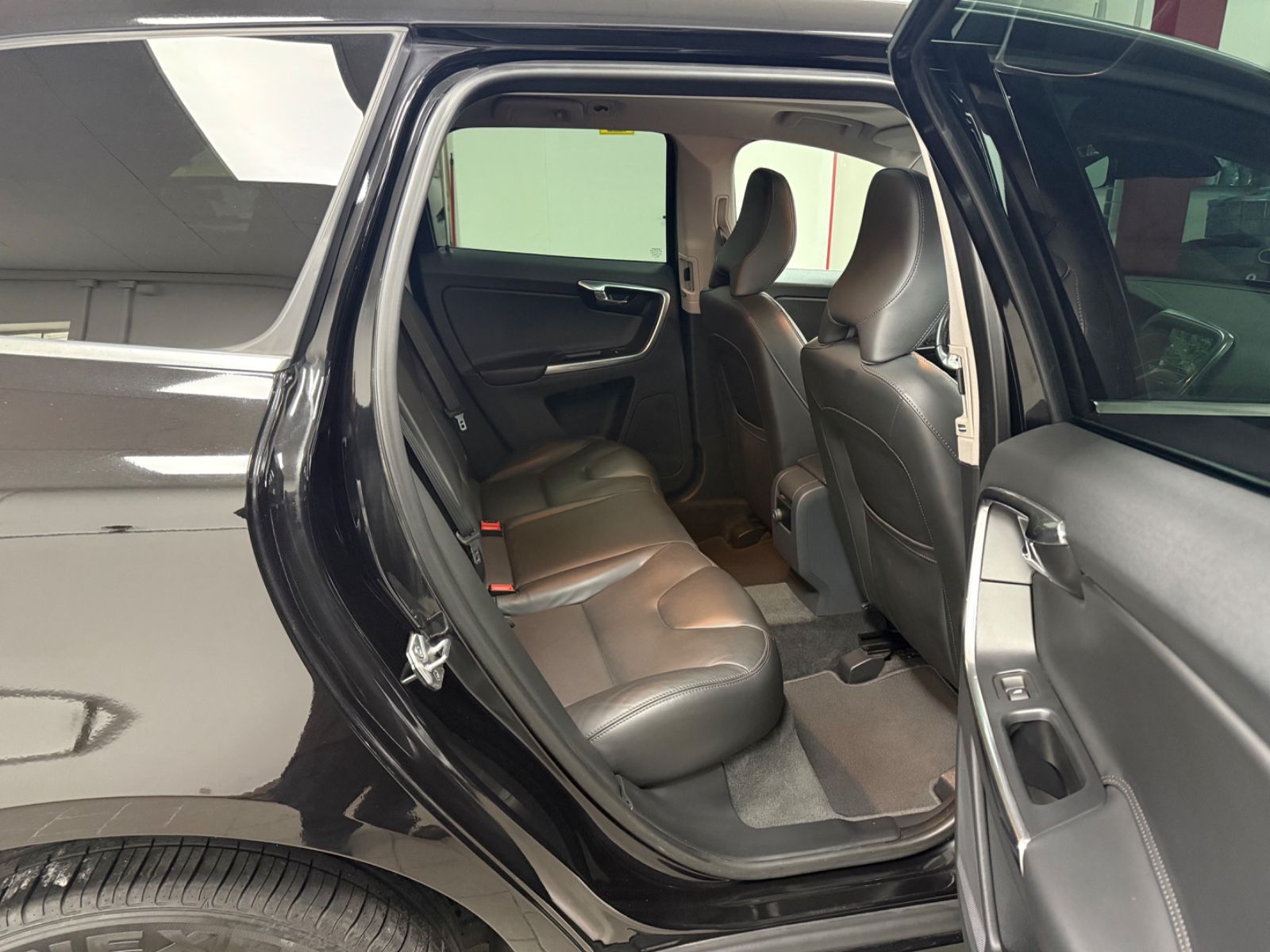 Volvo XC 60 Summum AWD*NAVI*PANO*XENON*LEDER*PDC*4x4* foto 20