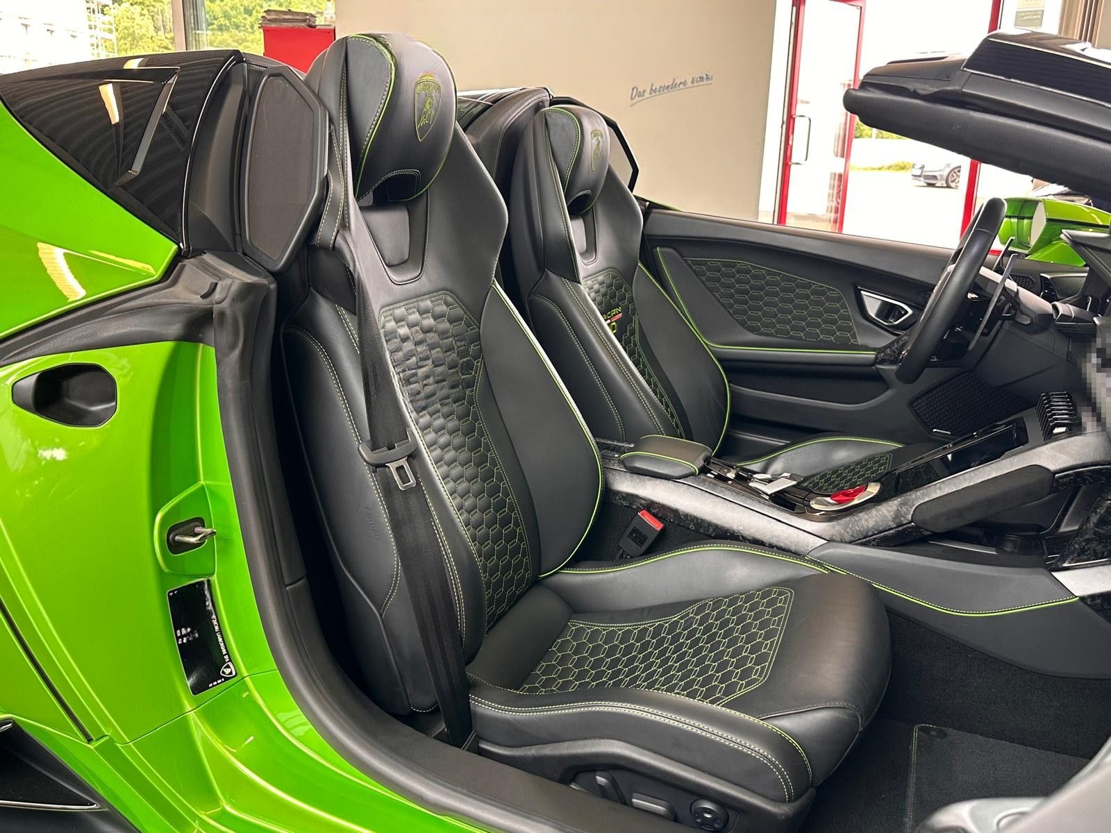 Lamborghini Huracán EVO Spyder/Forged Carbon/SAGA/LIFT/PPF foto 17