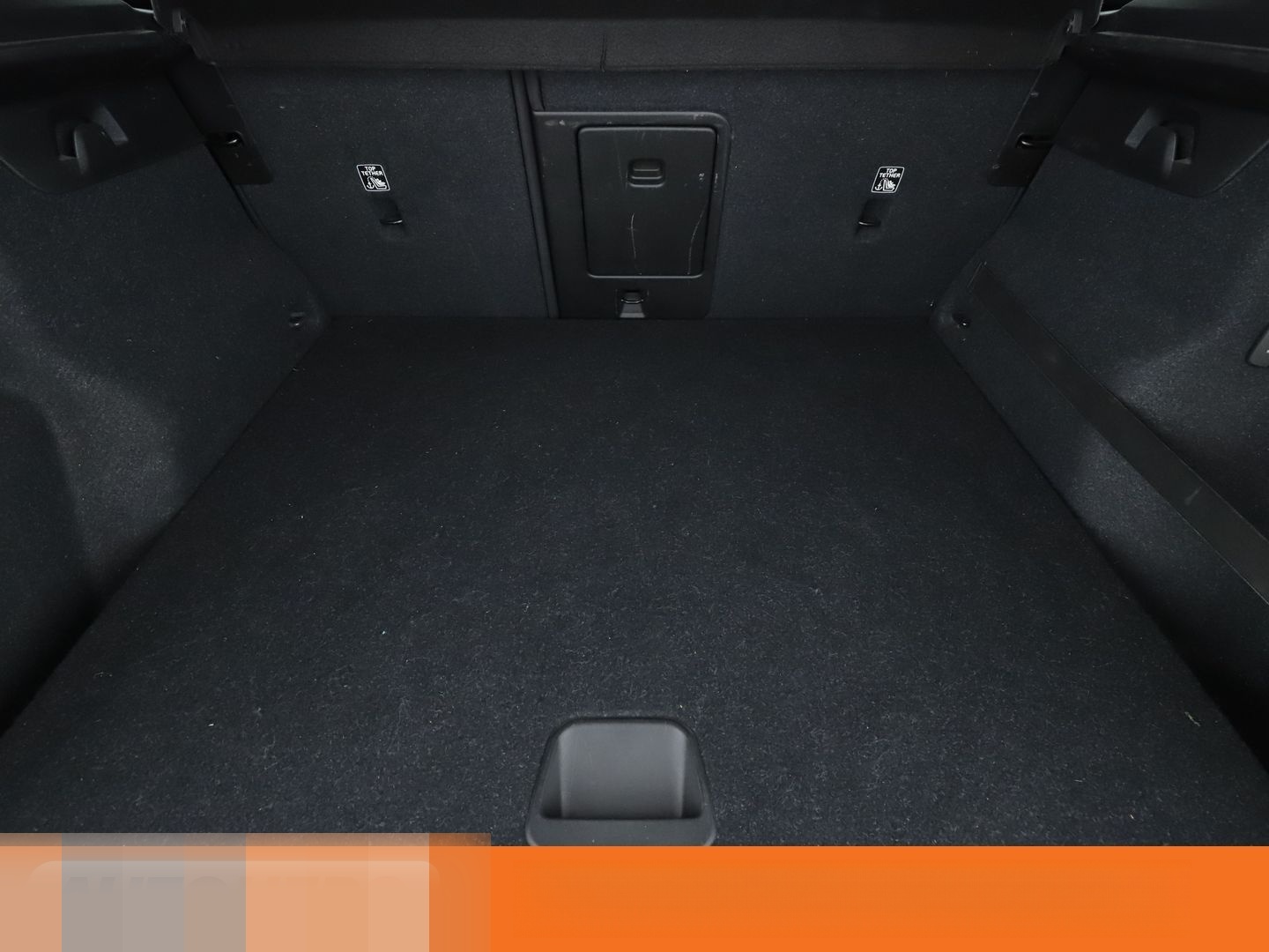 Volvo XC40 2.0 D3 Momentum Pro 2WD *NAV*TEMP*CAM*AHK* foto 18