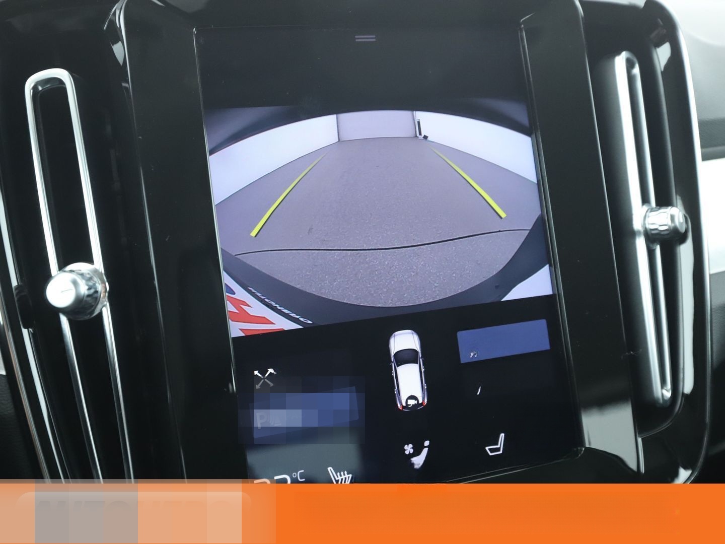 Volvo XC40 2.0 D3 Momentum Pro 2WD *NAV*TEMP*CAM*AHK* foto 22