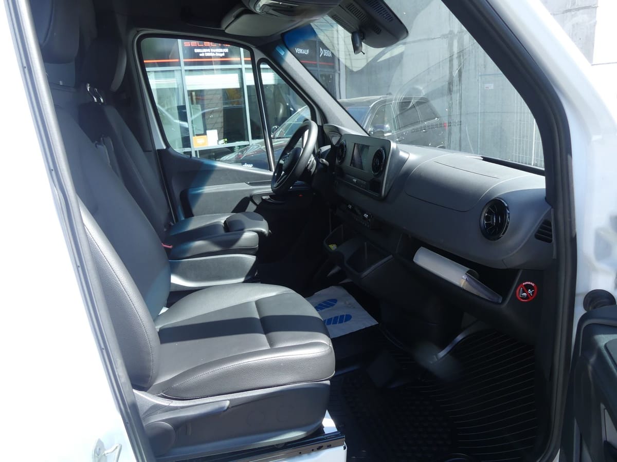 Mercedes-Benz Sprinter 319 CDI V6 Kasten L2  Autom. LED/STNDHZ foto 5