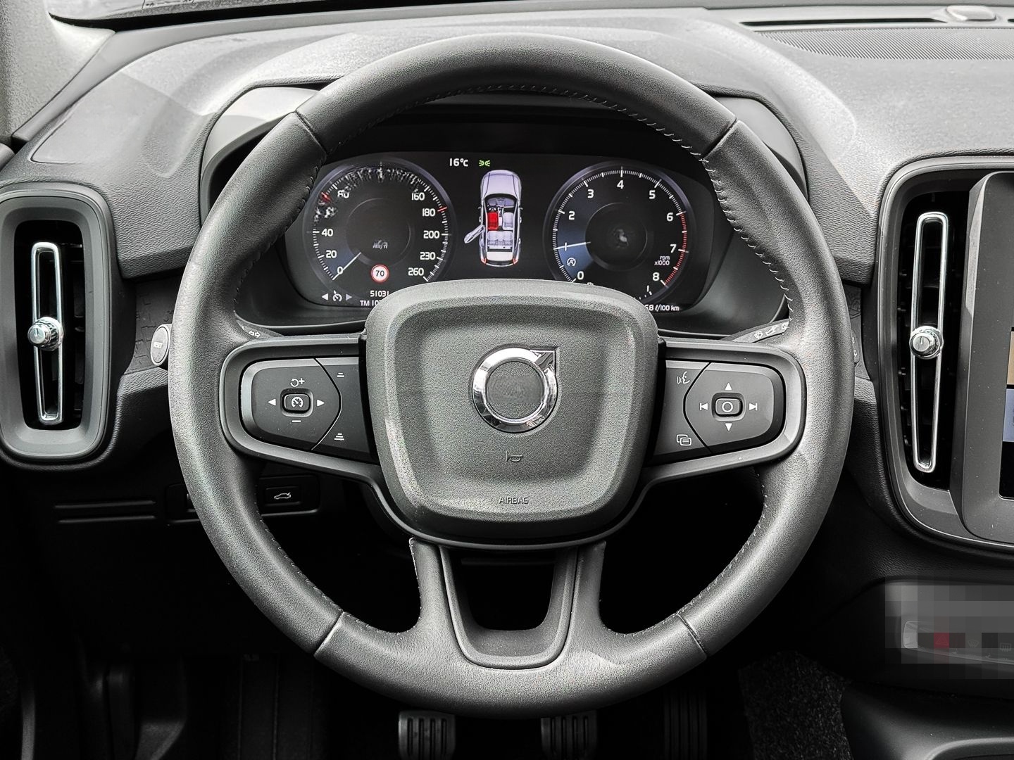 Volvo XC40 Momentum Core 2WD Digitales Cockpit Soundsy foto 11