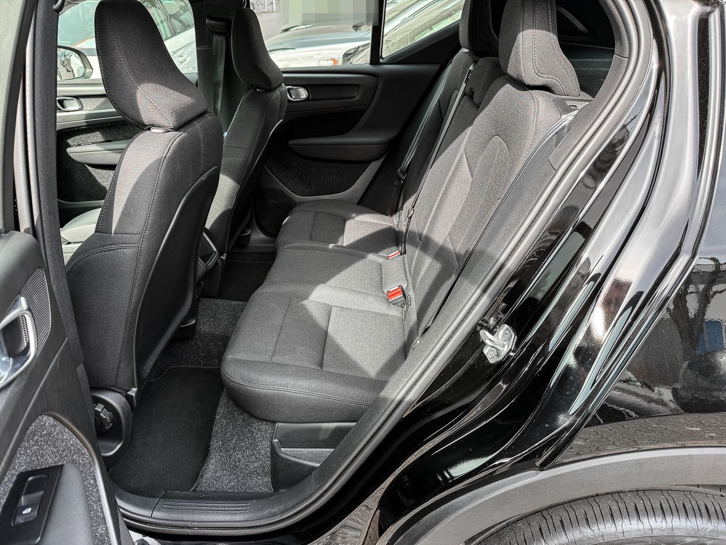 Volvo XC40 Momentum Core 2WD Digitales Cockpit Soundsy foto 14