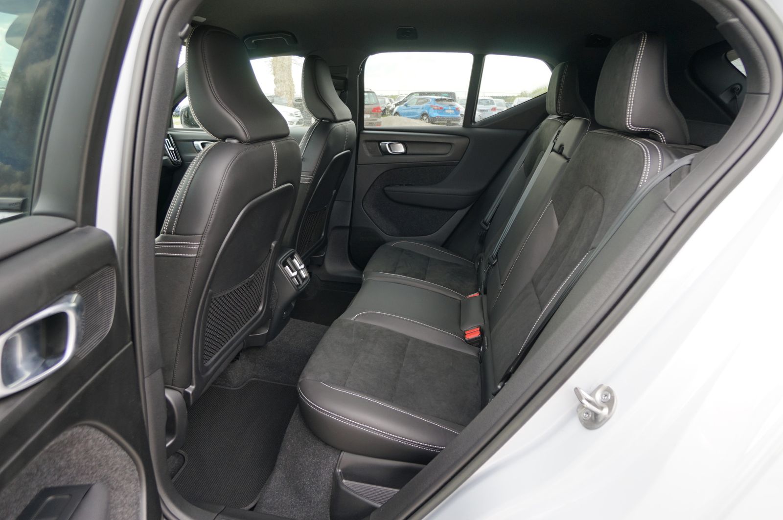 Volvo XC40 T3 Geartronic R-Design |1.Hand| |Kamera| foto 14