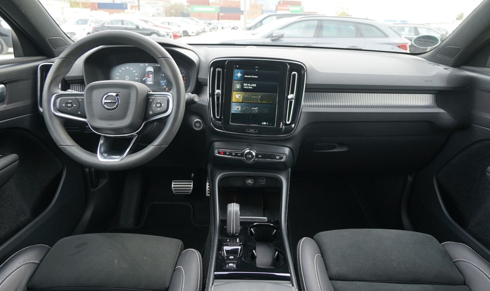 Volvo XC40 T3 Geartronic R-Design |1.Hand| |Kamera| foto 9