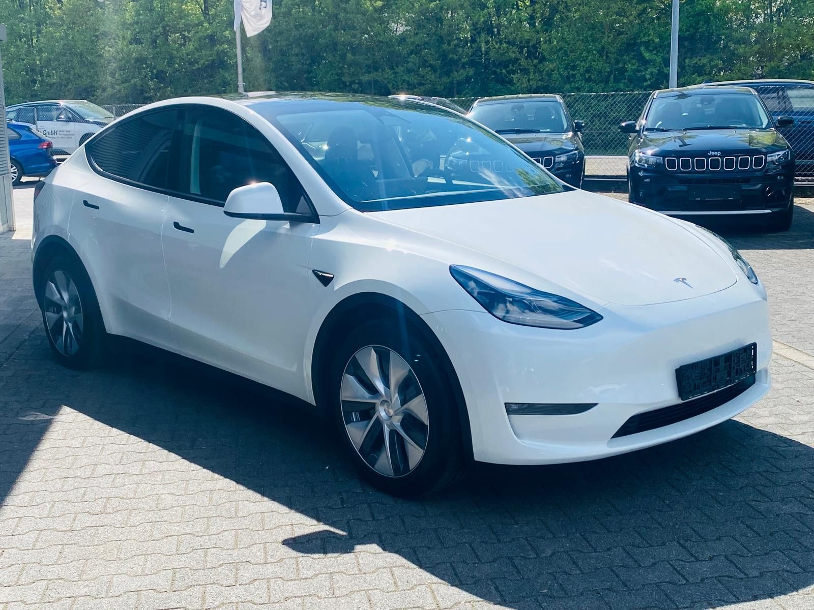 Tesla Model Y LR Dual AWD PANO+STDHZ+NAVI+LED+ACC+AHK+ foto 3