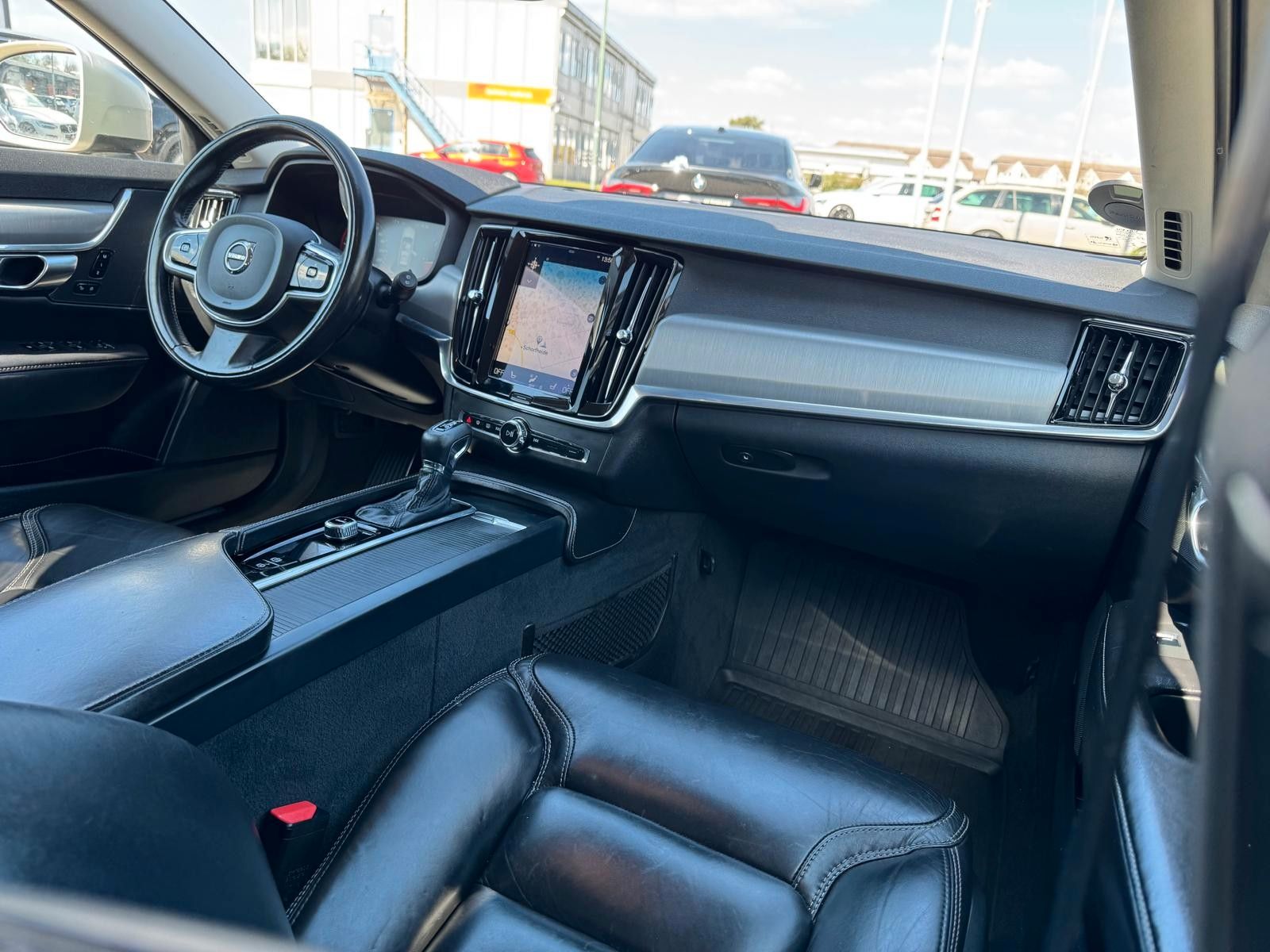 Volvo V90 2.0 D4 4WD"Cross Country"KEYLESS*AHK*KAMERA* foto 11