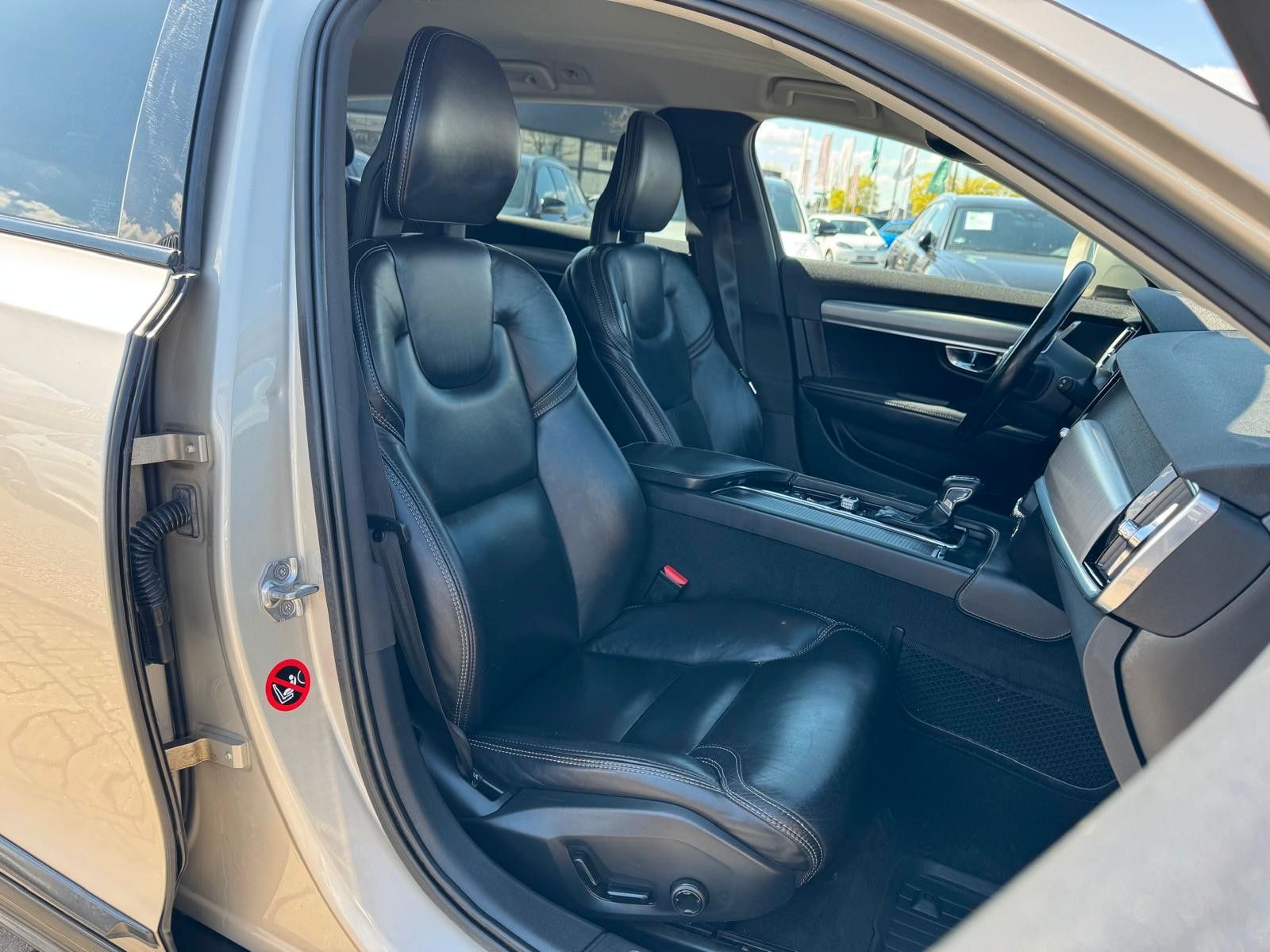 Volvo V90 2.0 D4 4WD"Cross Country"KEYLESS*AHK*KAMERA* foto 21