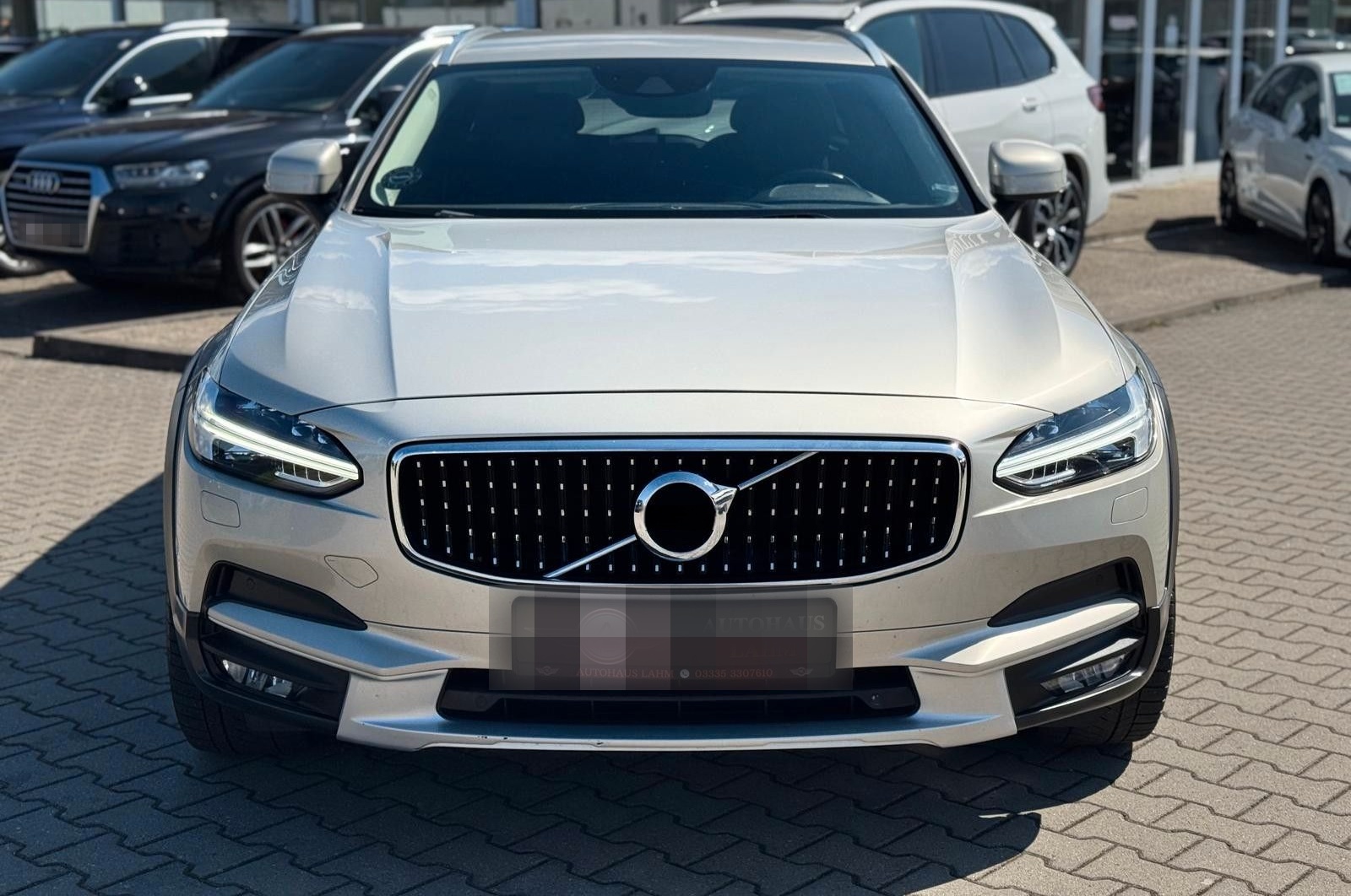 Volvo V90 2.0 D4 4WD"Cross Country"KEYLESS*AHK*KAMERA* foto 4