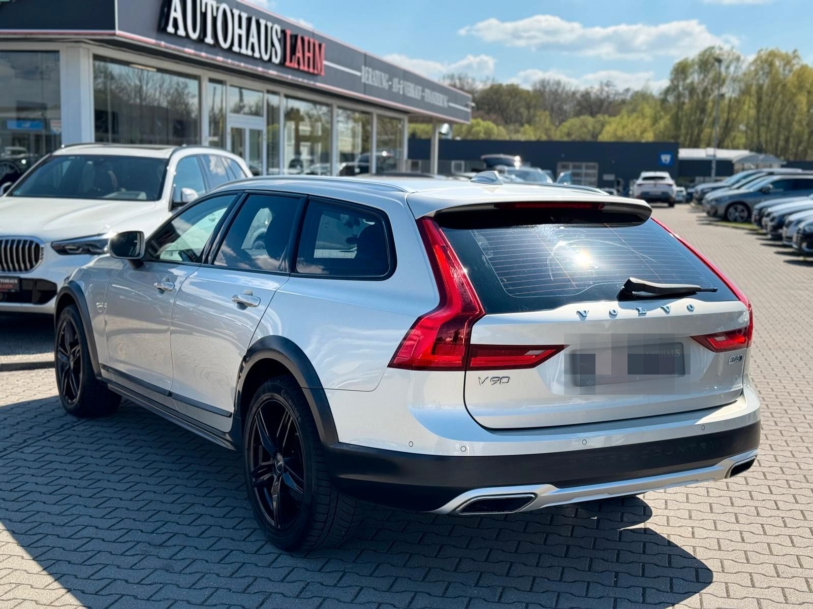 Volvo V90 2.0 D4 4WD"Cross Country"KEYLESS*AHK*KAMERA* foto 6