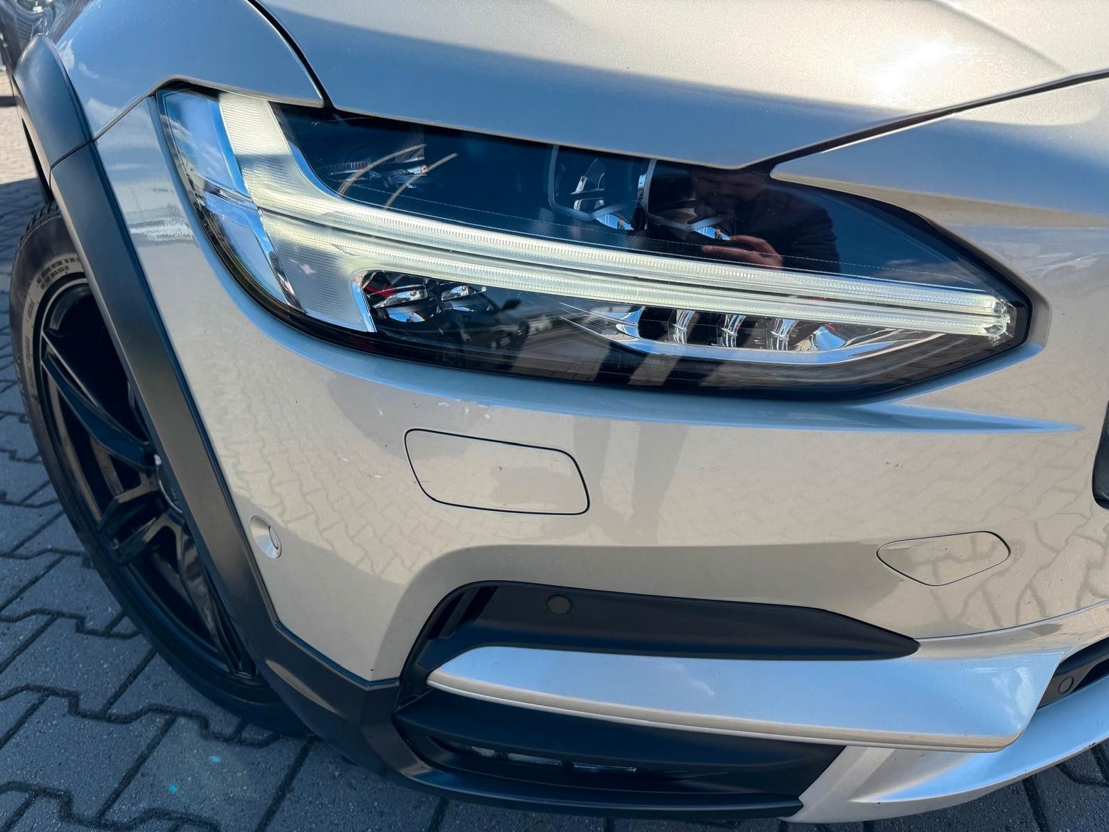 Volvo V90 2.0 D4 4WD"Cross Country"KEYLESS*AHK*KAMERA* foto 10