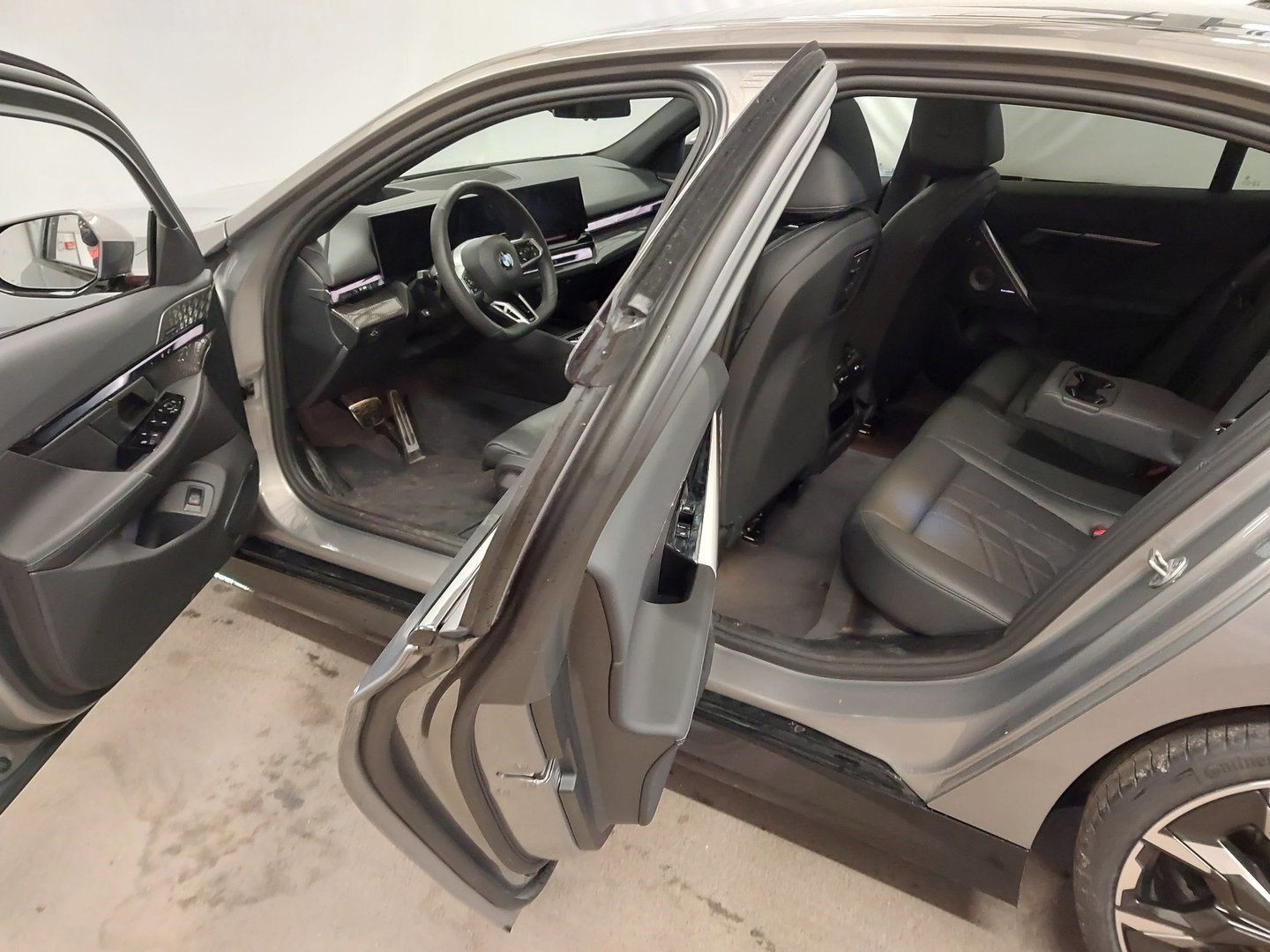 BMW 540d xDrive M Sport PANO B&W Autobahnas 21" 360° foto 9