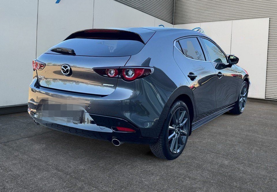 Mazda 3 2.5L e-SKYACTIV G 140ps 6MT FWD Takumi foto 5