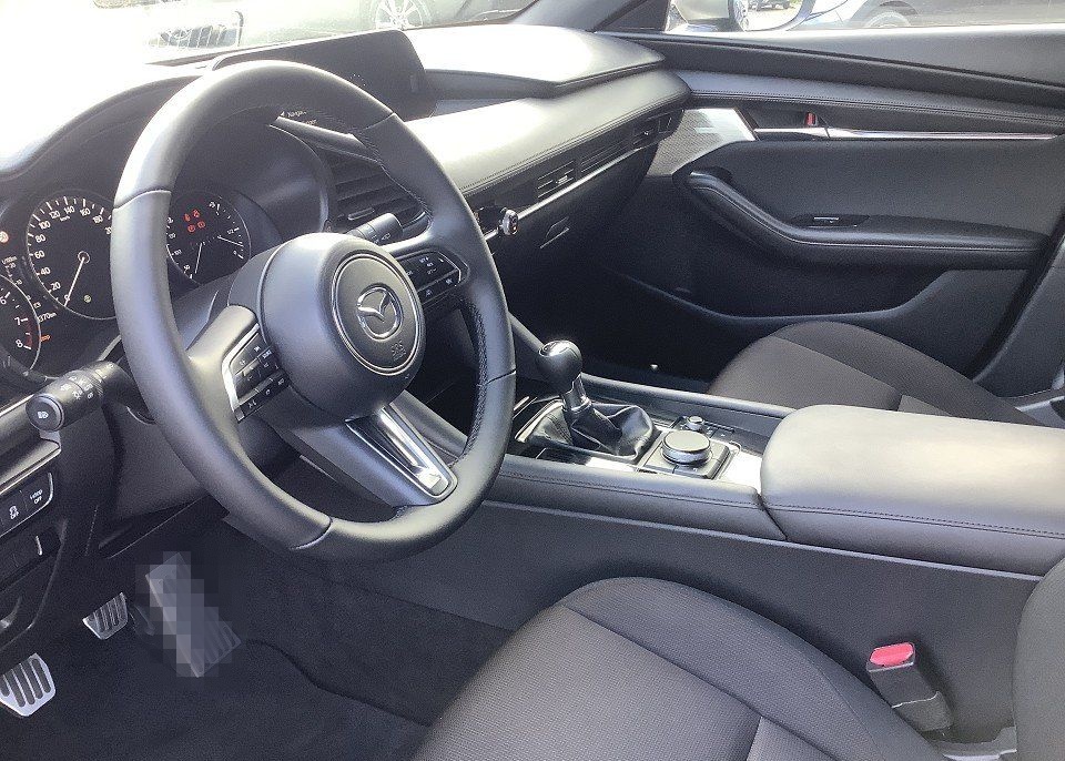 Mazda 3 2.0 X  Selection Performance Sport-Paket foto 13