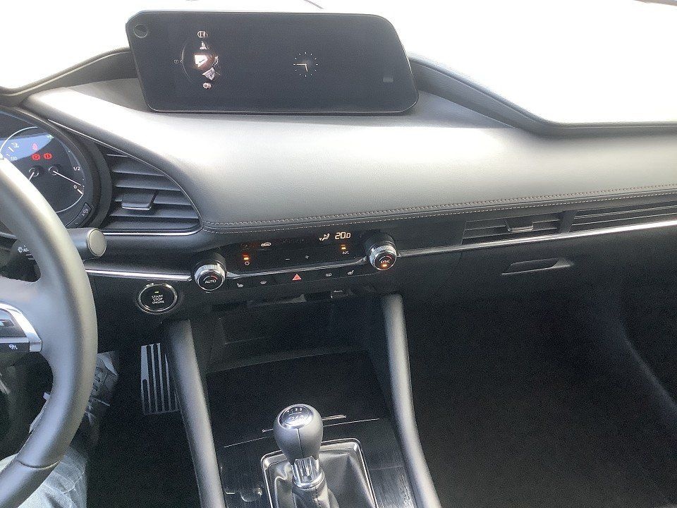 Mazda 3 2.0 X  Selection Performance Sport-Paket foto 17