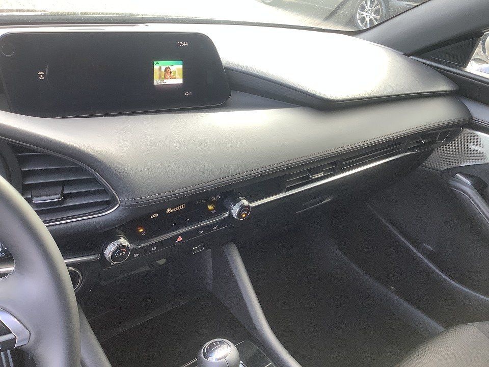 Mazda 3 2.0 X  Selection Performance Sport-Paket foto 19