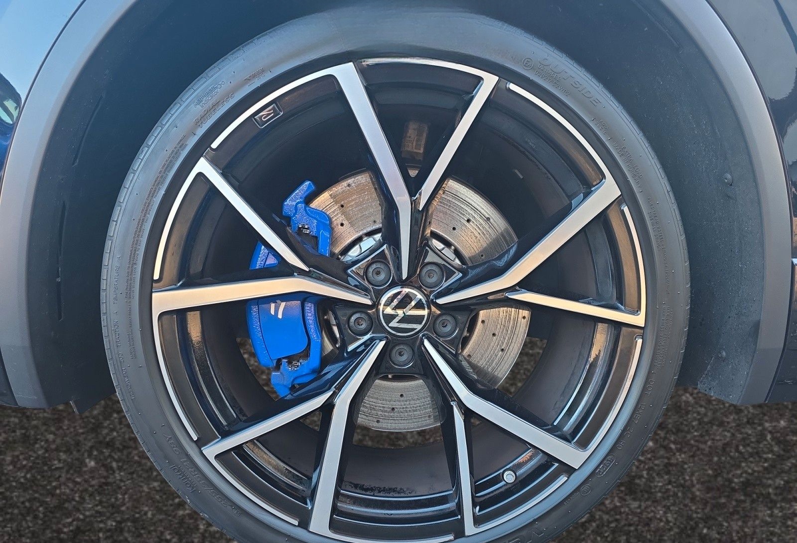 Volkswagen Tiguan R4Motion*PANO*ACC*360°*AHK*Akrapovic*H&K foto 14