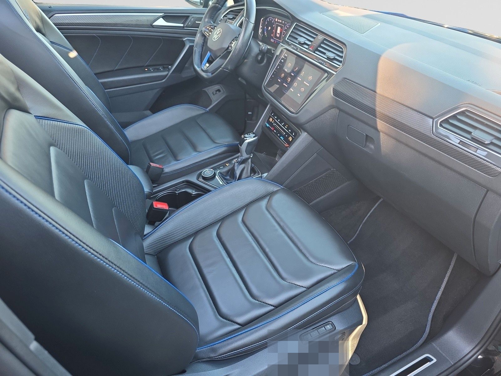 Volkswagen Tiguan R4Motion*PANO*ACC*360°*AHK*Akrapovic*H&K foto 15