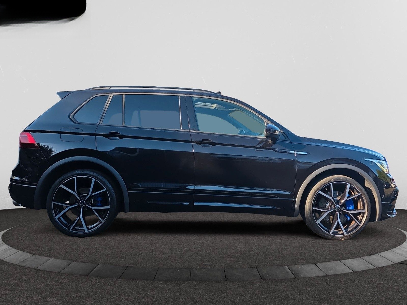Volkswagen Tiguan R4Motion*PANO*ACC*360°*AHK*Akrapovic*H&K foto 6