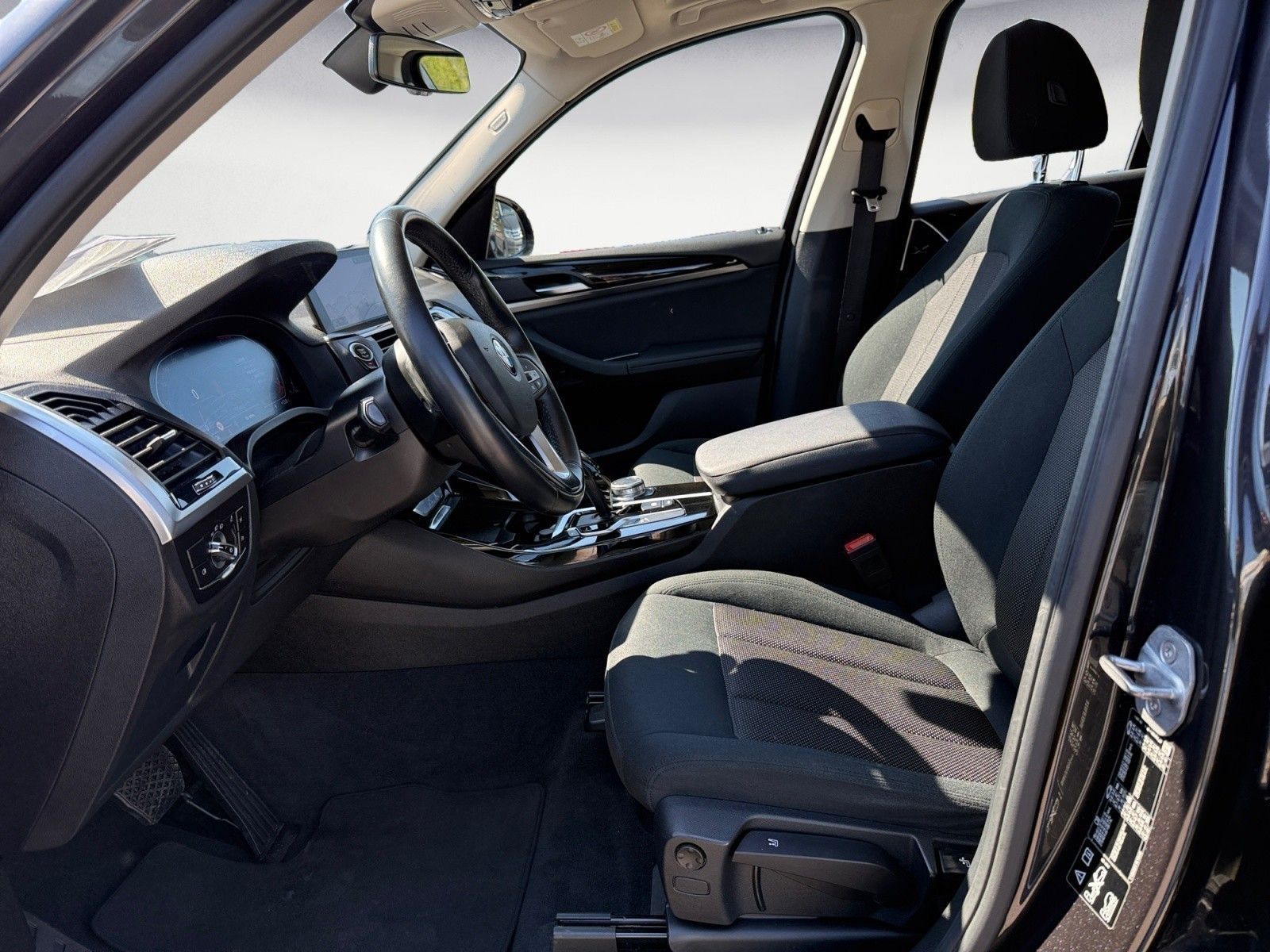 BMW X3 xDrive20d Navi Sitzheizung LM 18'PDC foto 8