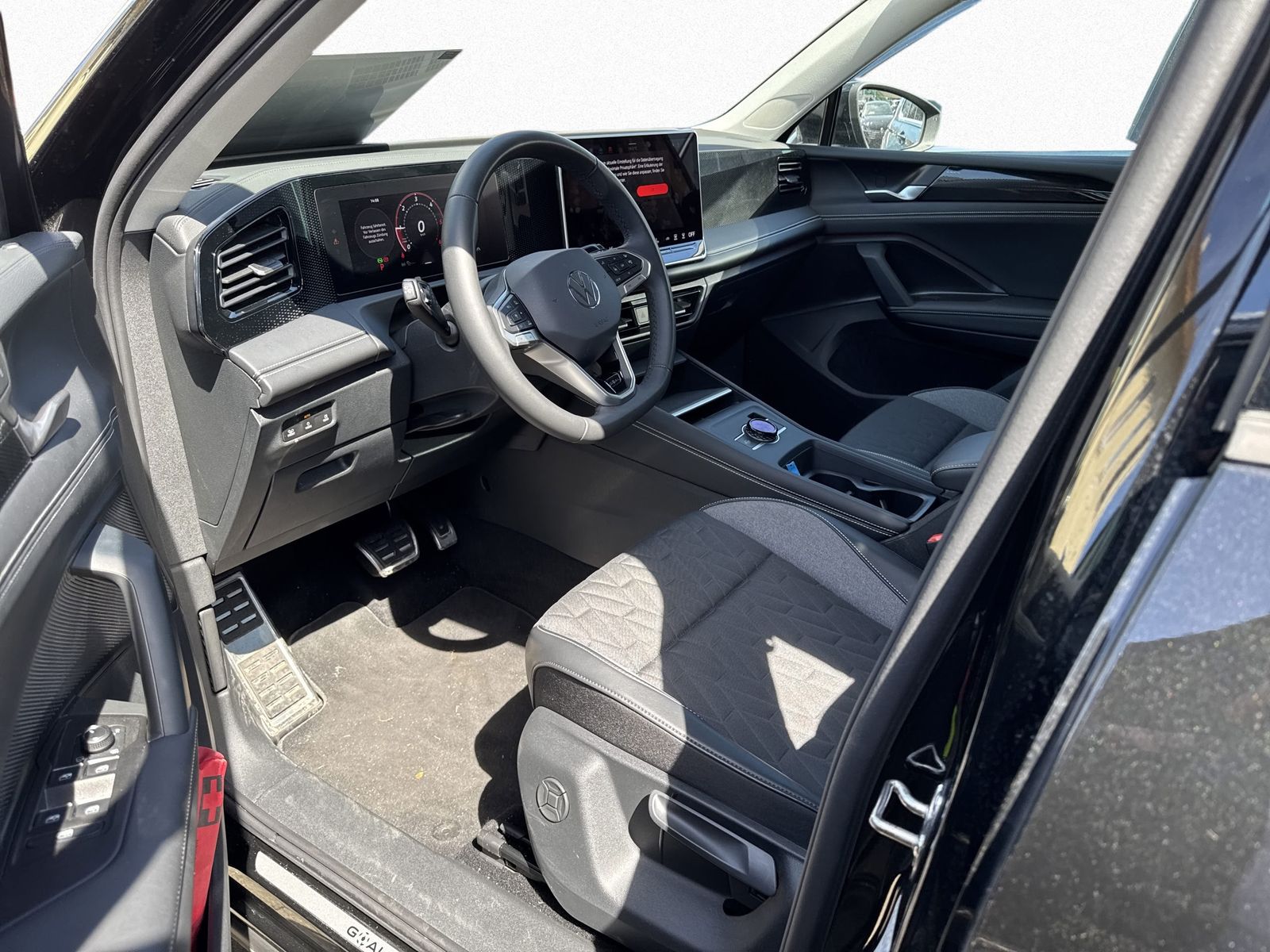 Volkswagen Tiguan Life 2.0 TDI 7-DSG NAVI KLIMA AHK KAMERA foto 12