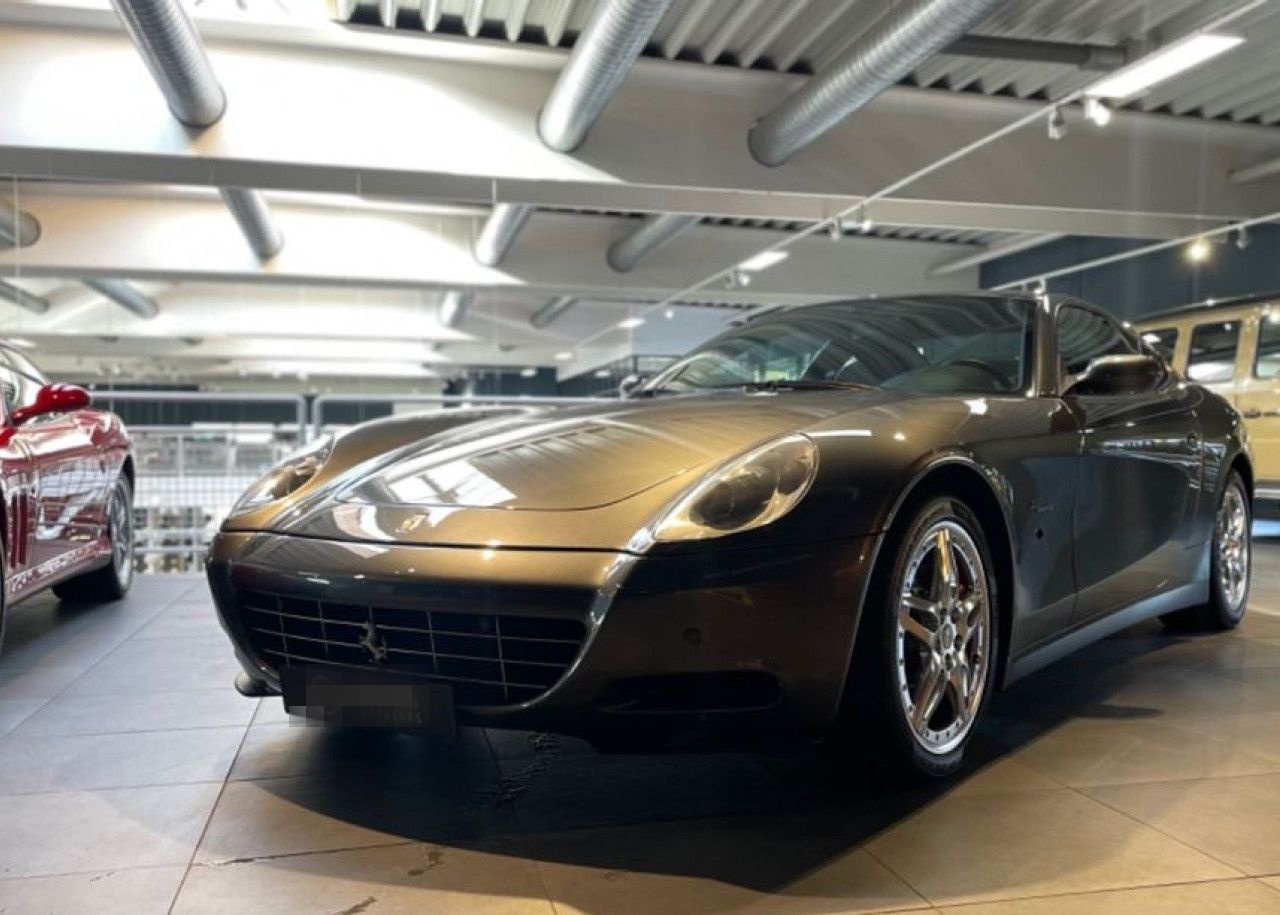 Ferrari 612 Scaglietti F1A GTC Handling Packet Navi foto 2