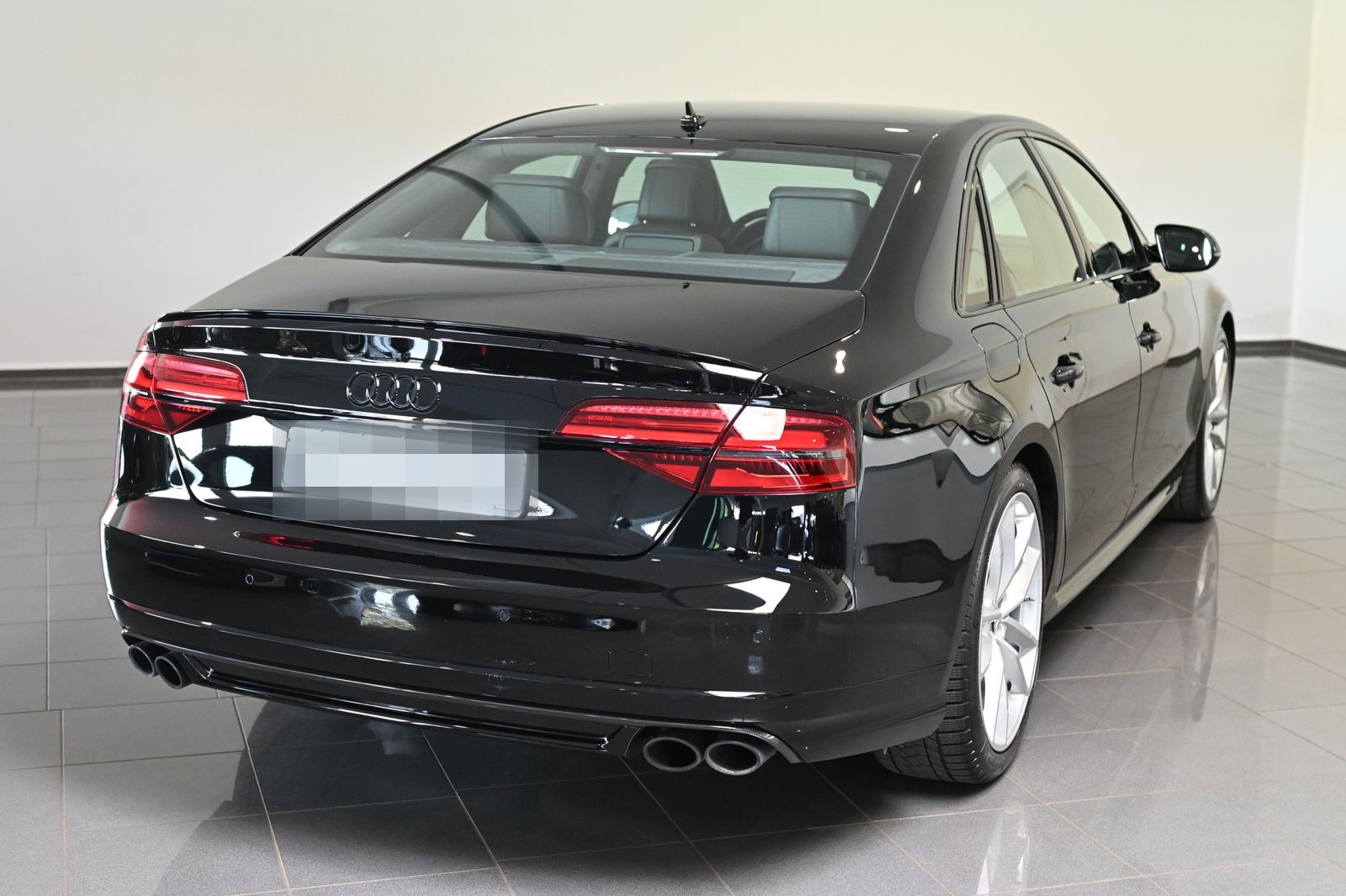 Audi S8 4.0 TFSI quattro plus Sportabgasanlage 19" foto 2