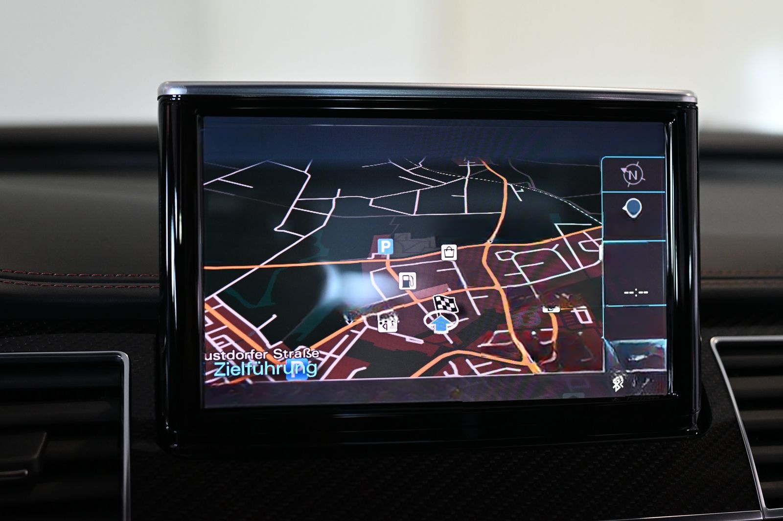 Audi S8 4.0 TFSI quattro plus Sportabgasanlage 19" foto 10