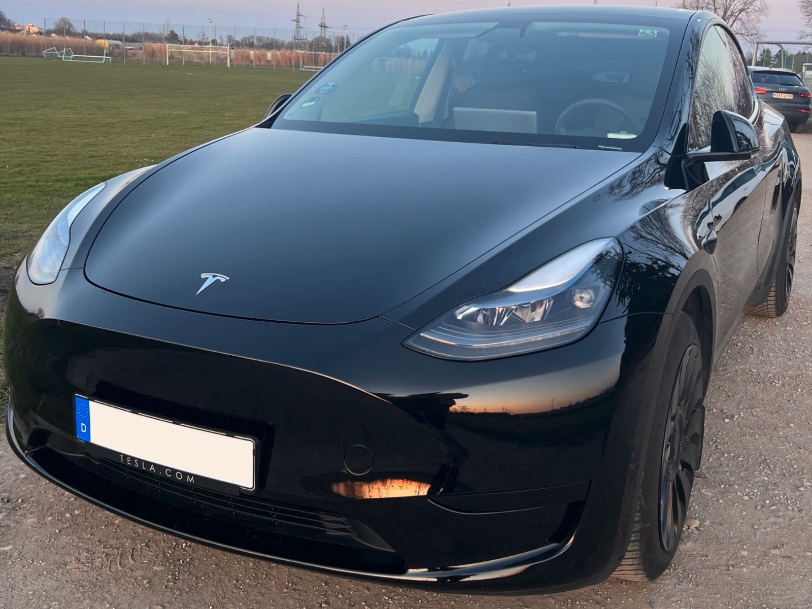 Tesla Model Y RWD, 05/23, 49.700 km, unfallfrei foto 2
