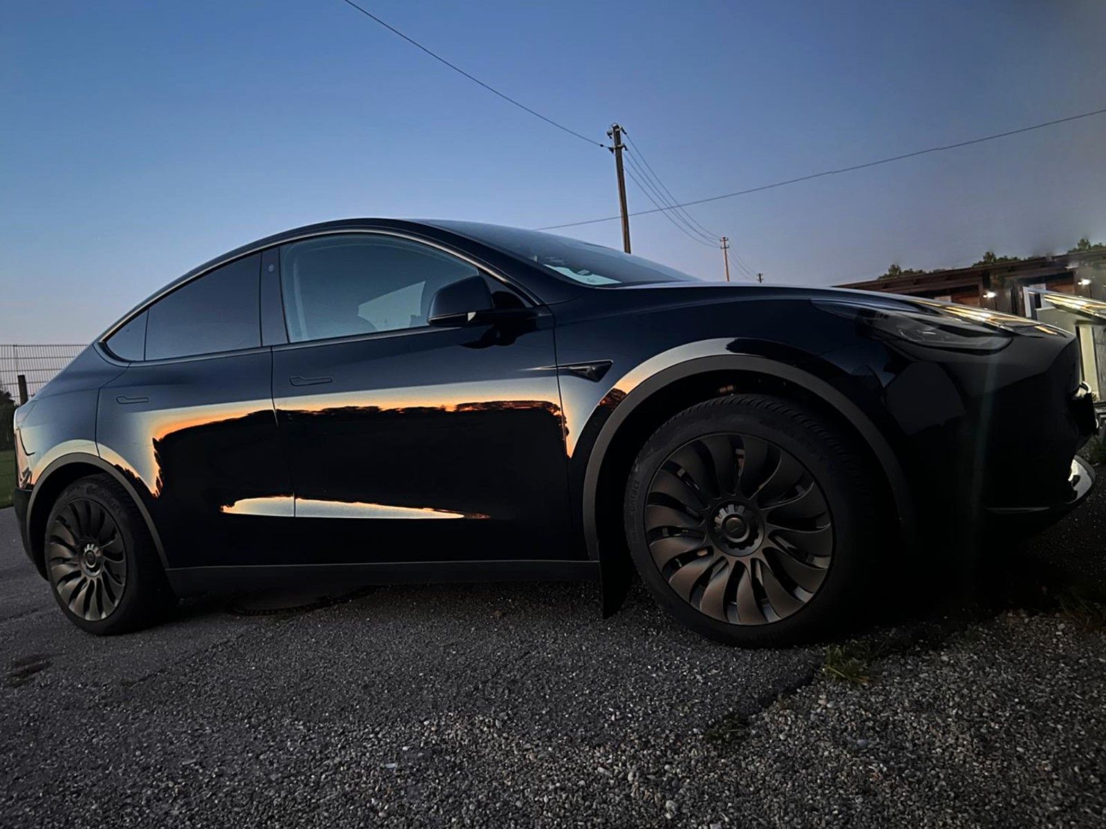 Tesla Model Y RWD, 05/23, 49.700 km, unfallfrei foto 10