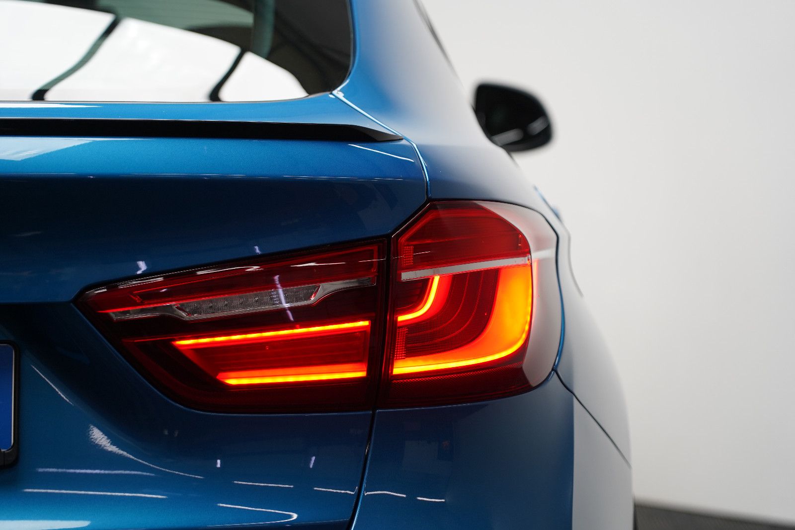 BMW X6 M50d H&K LED Memory AHK Kamera ACC Alcantara foto 13