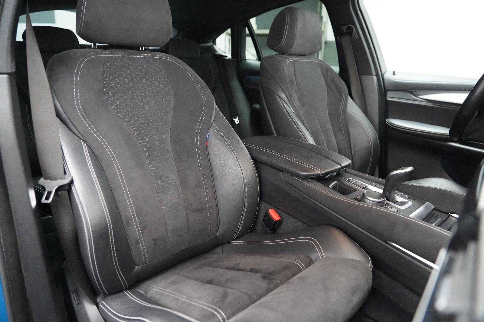 BMW X6 M50d H&K LED Memory AHK Kamera ACC Alcantara foto 24