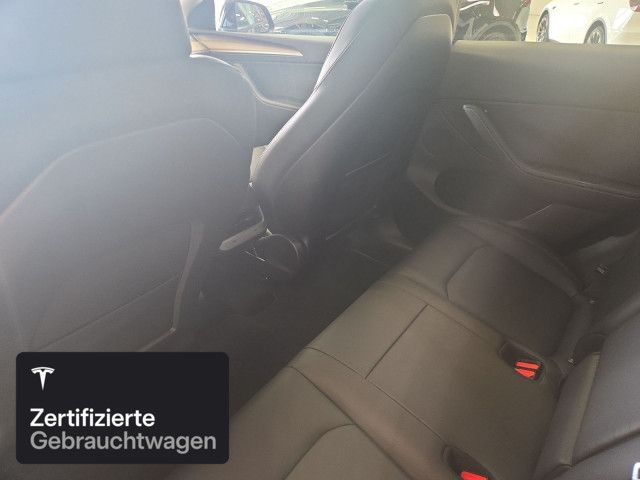 Tesla Model Y Rear-Wheel Drive foto 13