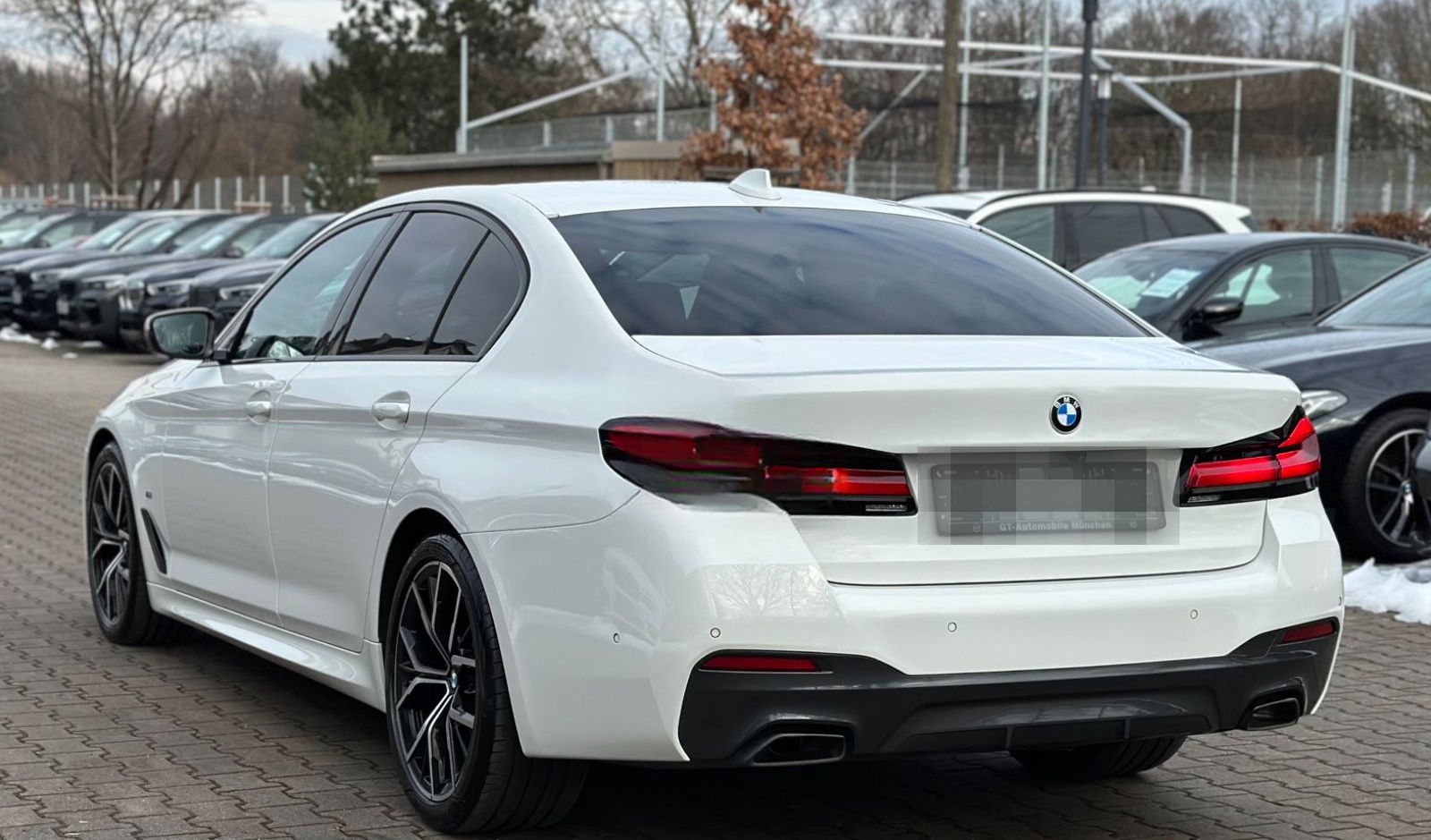 BMW 530d SAG M-Sportpaket Navi Laser Head-Up Kamera foto 12