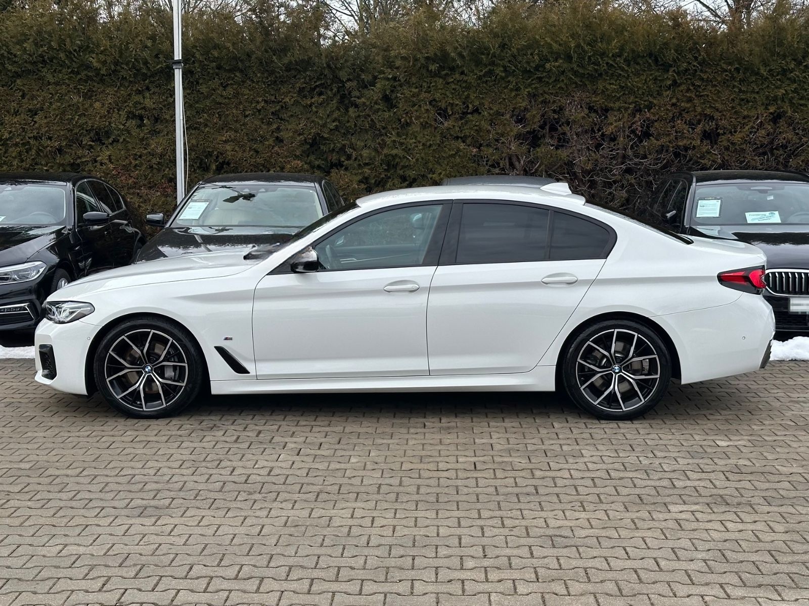 BMW 530d SAG M-Sportpaket Navi Laser Head-Up Kamera foto 15
