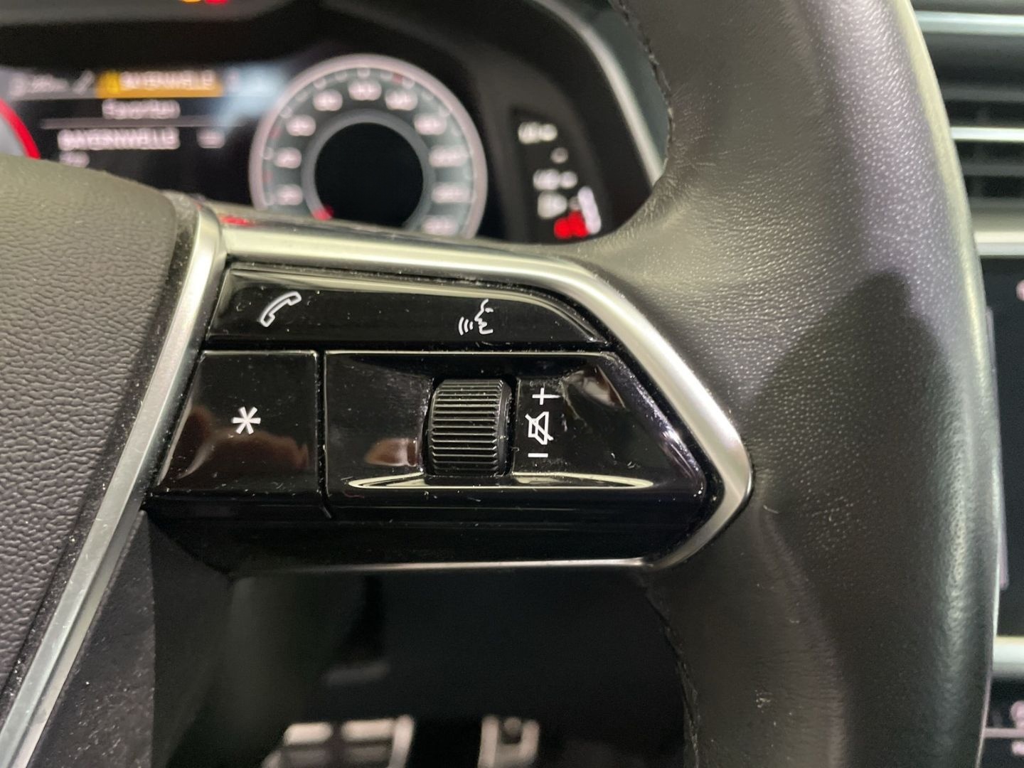 Audi A6 allroad 50 TDI qu Matrix AHK B&O Kamera Navi foto 17