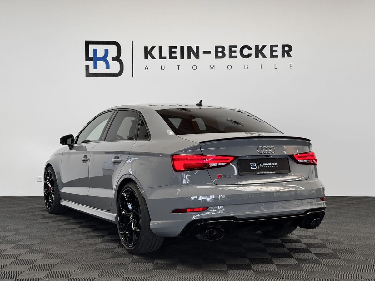 Audi RS3 Lim. Matrix Virtual ACC Kam Kessy B&O Magn foto 11