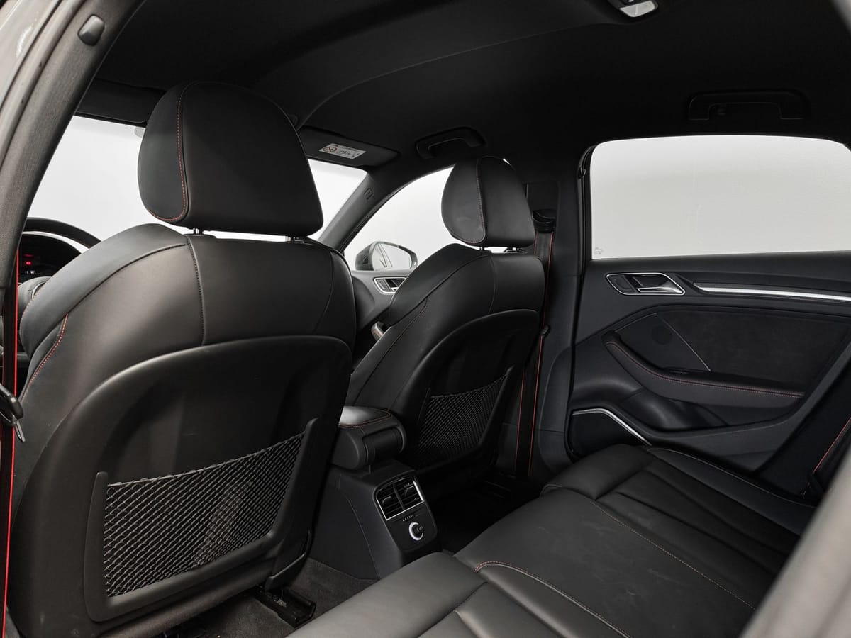 Audi RS3 Lim. Matrix Virtual ACC Kam Kessy B&O Magn foto 19