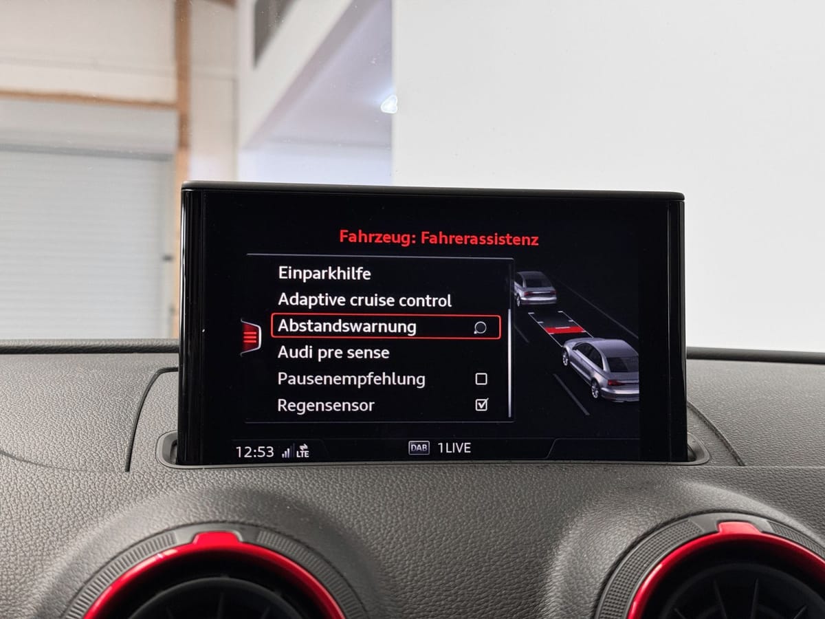 Audi RS3 Lim. Matrix Virtual ACC Kam Kessy B&O Magn foto 22