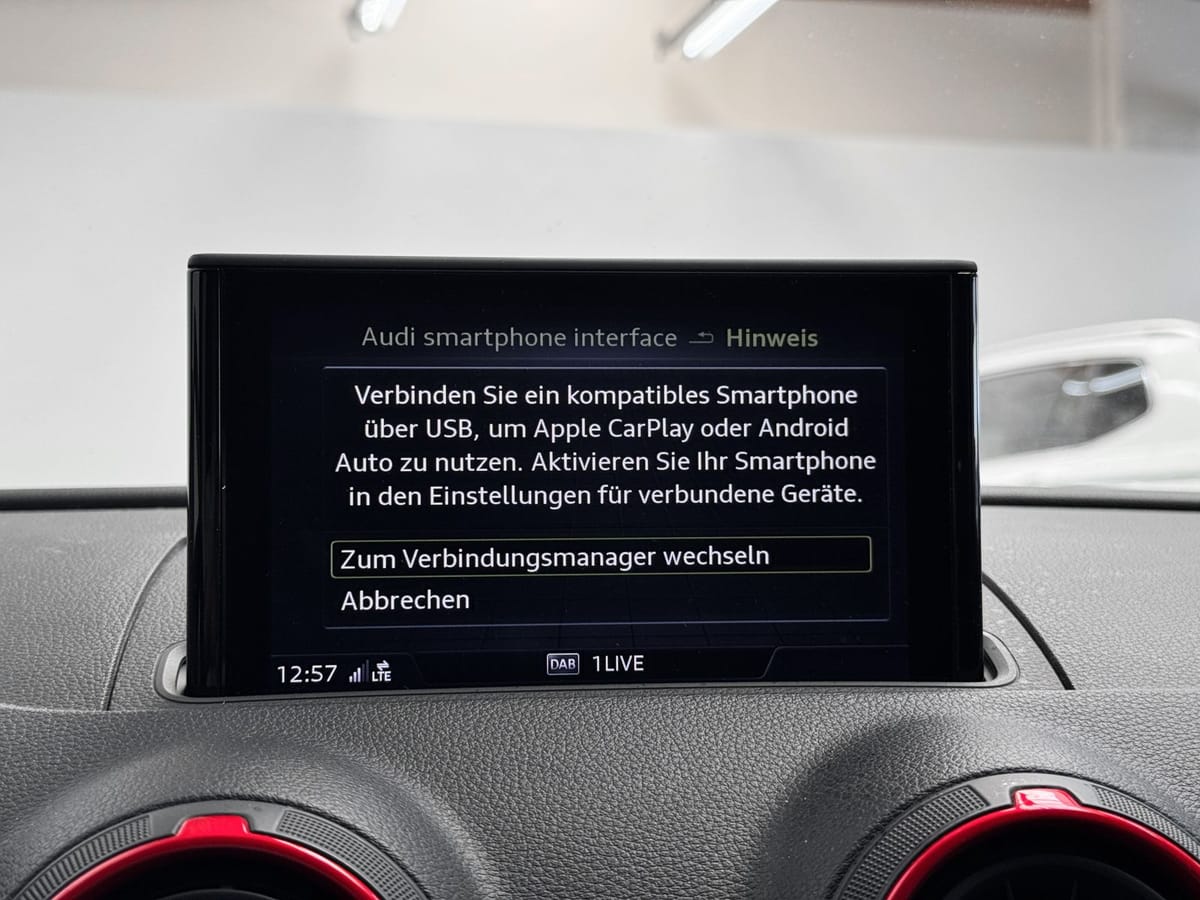 Audi RS3 Lim. Matrix Virtual ACC Kam Kessy B&O Magn foto 24