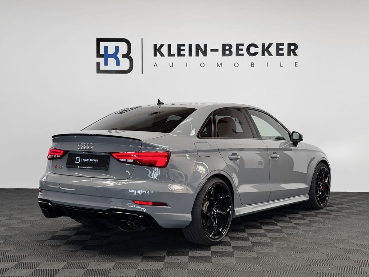 Audi RS3 Lim. Matrix Virtual ACC Kam Kessy B&O Magn foto 10