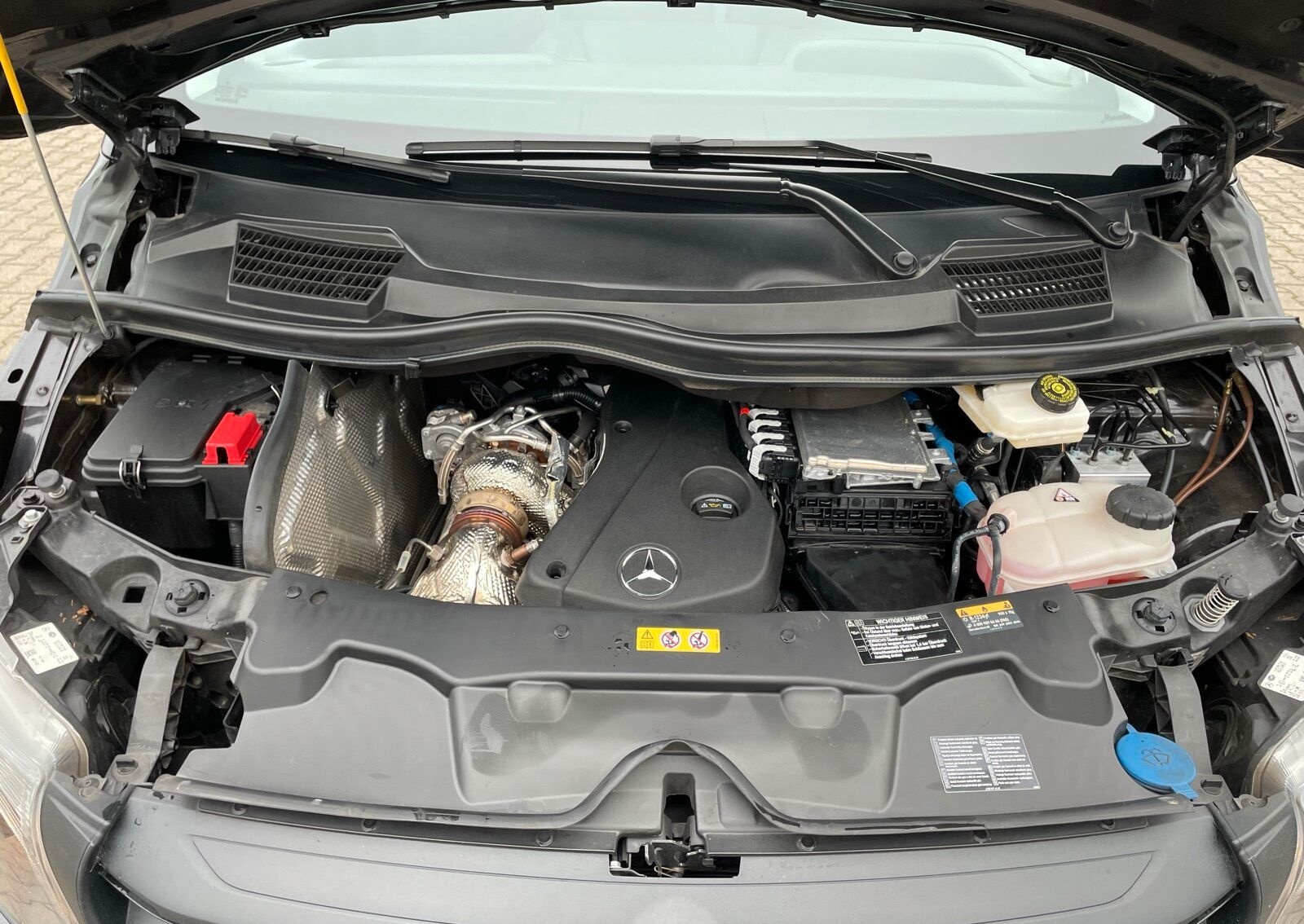 Mercedes-Benz Vito 116 CDI Tourer PRO L NAVI+KLIMA+KAM+9 SITZE foto 25