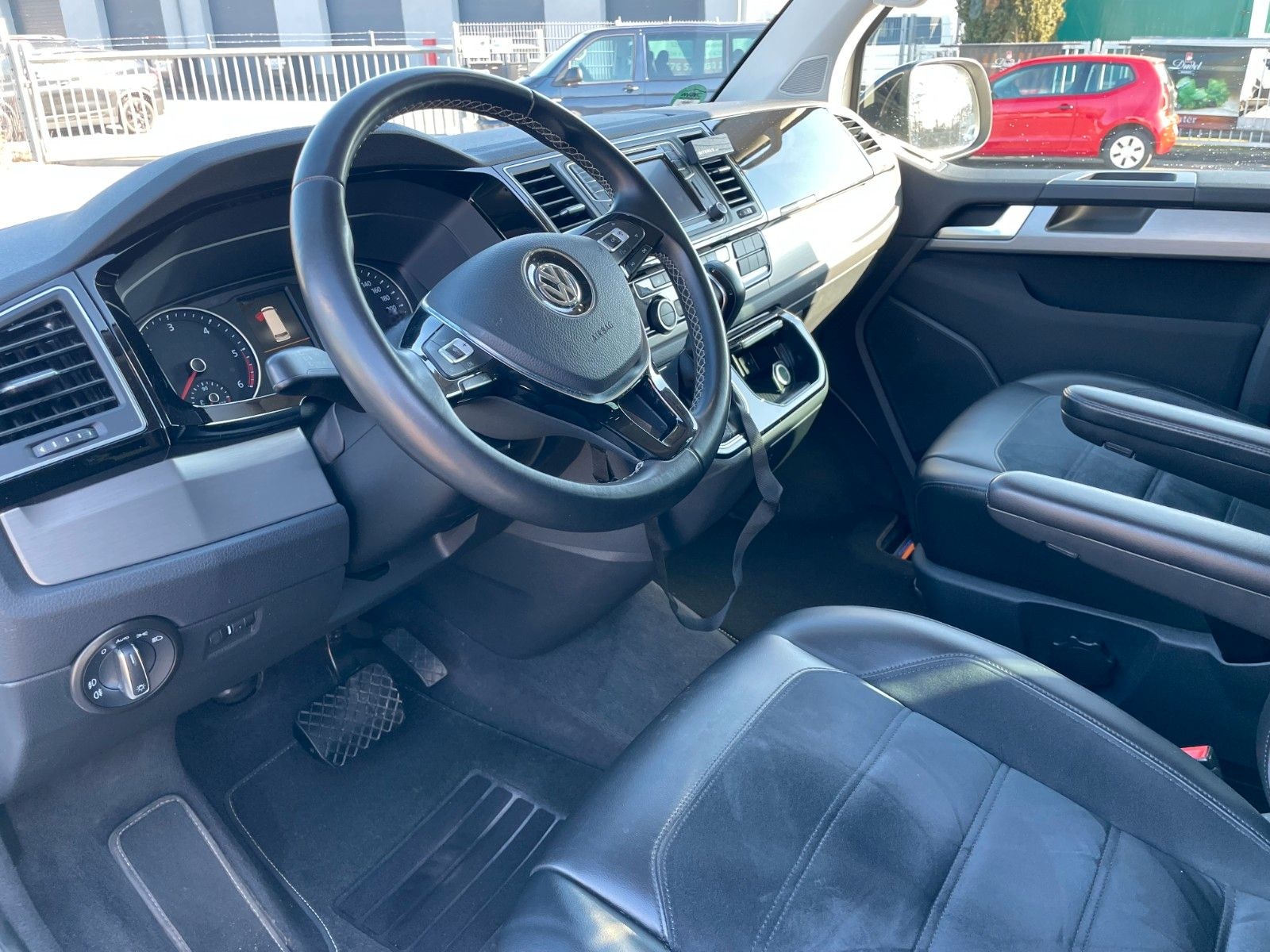 Volkswagen T6 2.0 TDI DSG Multivan Edition/NAVI/LED/AHK/ACC foto 15