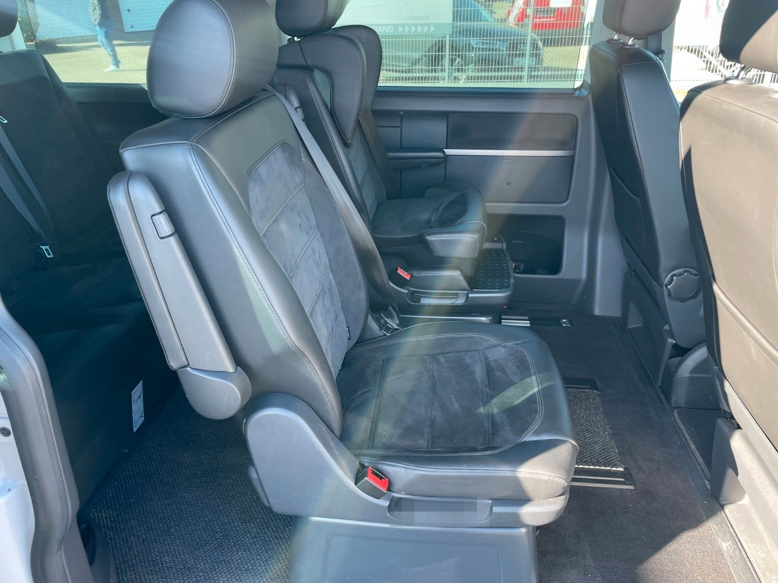 Volkswagen T6 2.0 TDI DSG Multivan Edition/NAVI/LED/AHK/ACC foto 22