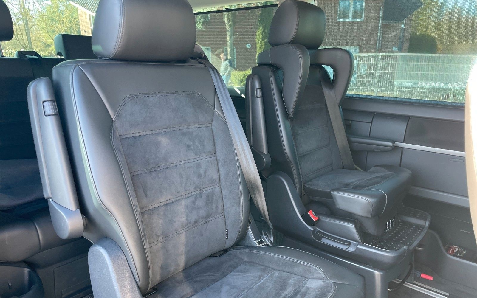 Volkswagen T6 2.0 TDI DSG Multivan Edition/NAVI/LED/AHK/ACC foto 23