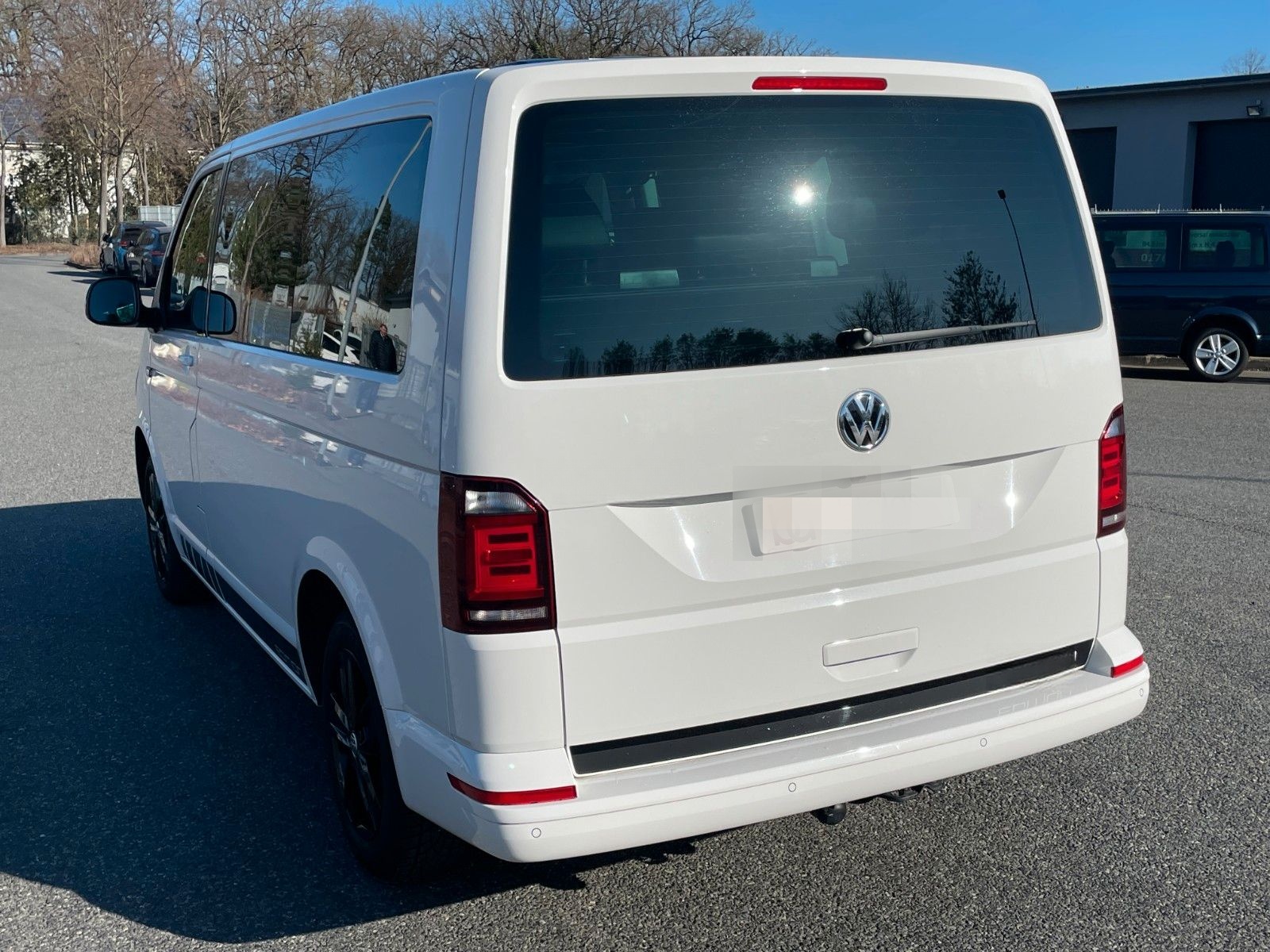 Volkswagen T6 2.0 TDI DSG Multivan Edition/NAVI/LED/AHK/ACC foto 6